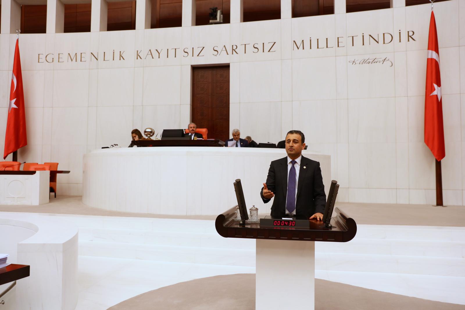 CHP’Lİ BULUT: SAĞLIK PERSONELİ ARASINDA AYRIMCILIK YAPILMAMALI