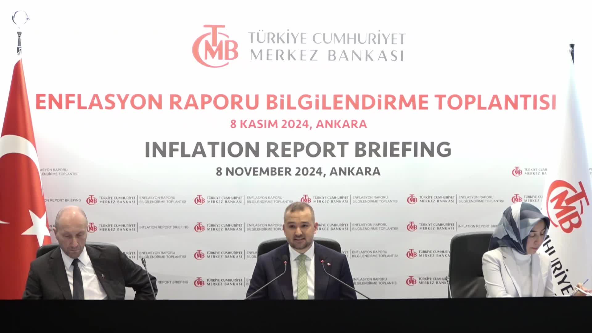 TCMB Başkanı Karahan'dan 'asgari ücret' açıklaması: "Bu konuda ‘şöyle olmalı’ gibi değerlendirme yapmamız söz konusu değil. Resmi ya da gayriresmi herhangi bir tavsiyede bulunmuyoruz"