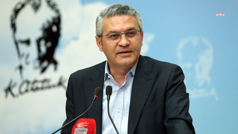 Oğuz Kaan Salıcı: “CHP’de Kurultay bir lütuf değildir, haktır. CHP’de gerekirse Kurultay’a gidilir”