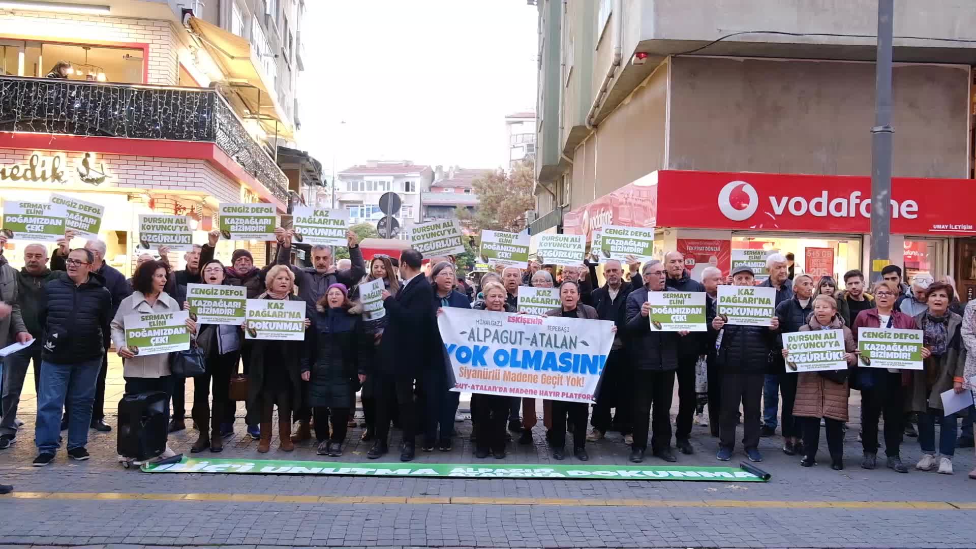 Çevreciler Eskişehir’den seslendi: "Maden şirketleri bir ağaç kesmek isterken iki kere düşünsün"