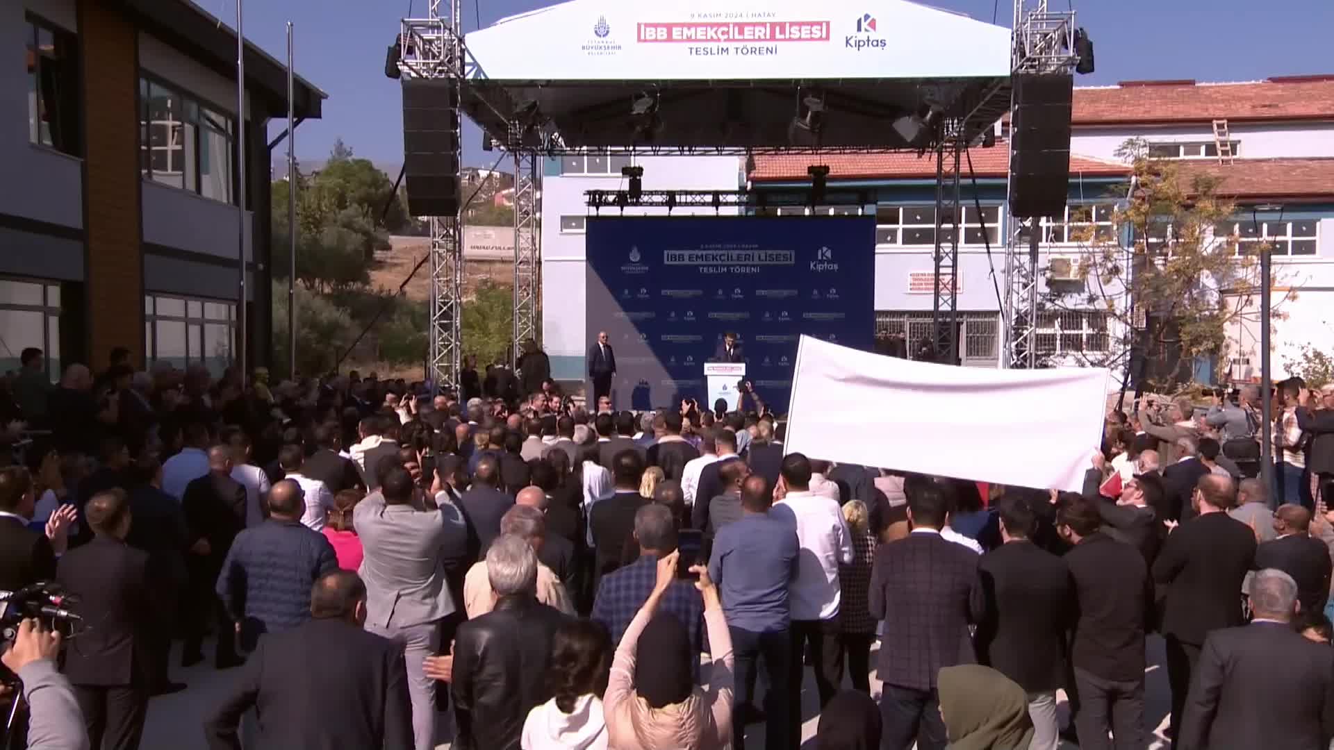 Ekrem İmamoğlu: "Biz; neşesi ortak, derdi ortak bir Türkiye, her yönüyle ortak bir Türkiye özlemindeyiz. Bizim mücadelemiz, tam da böylesi bir yolculuk"