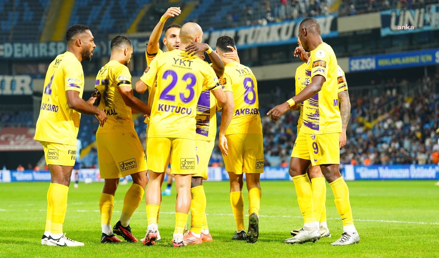 Adana Demirspor  ikas Eyüpspor’a 1-0 mağlup oldu