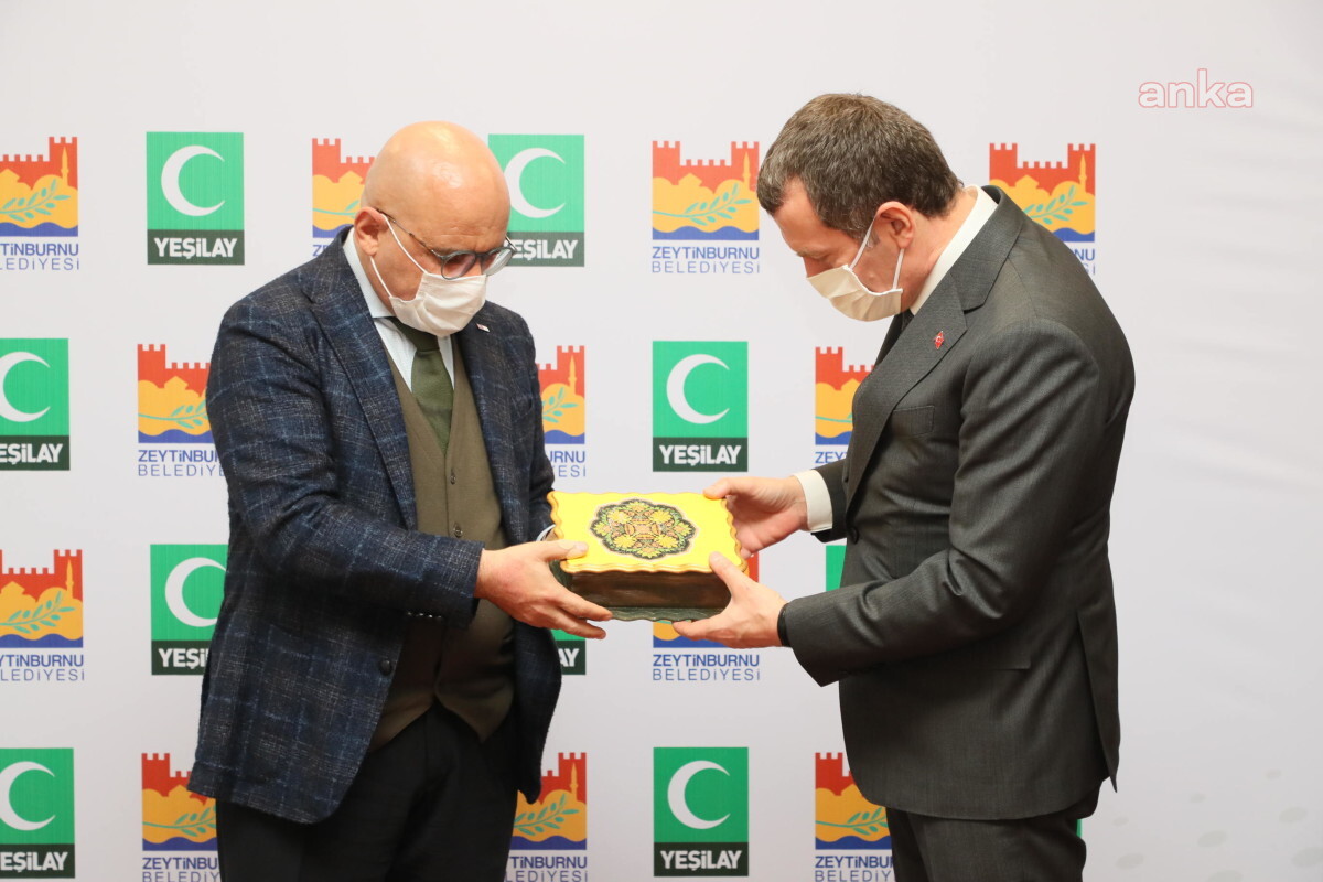 BAĞIMLILIKLA MÜCADELE İÇİN YEŞİLAY VE ZEYTİNBURNU EL ELE