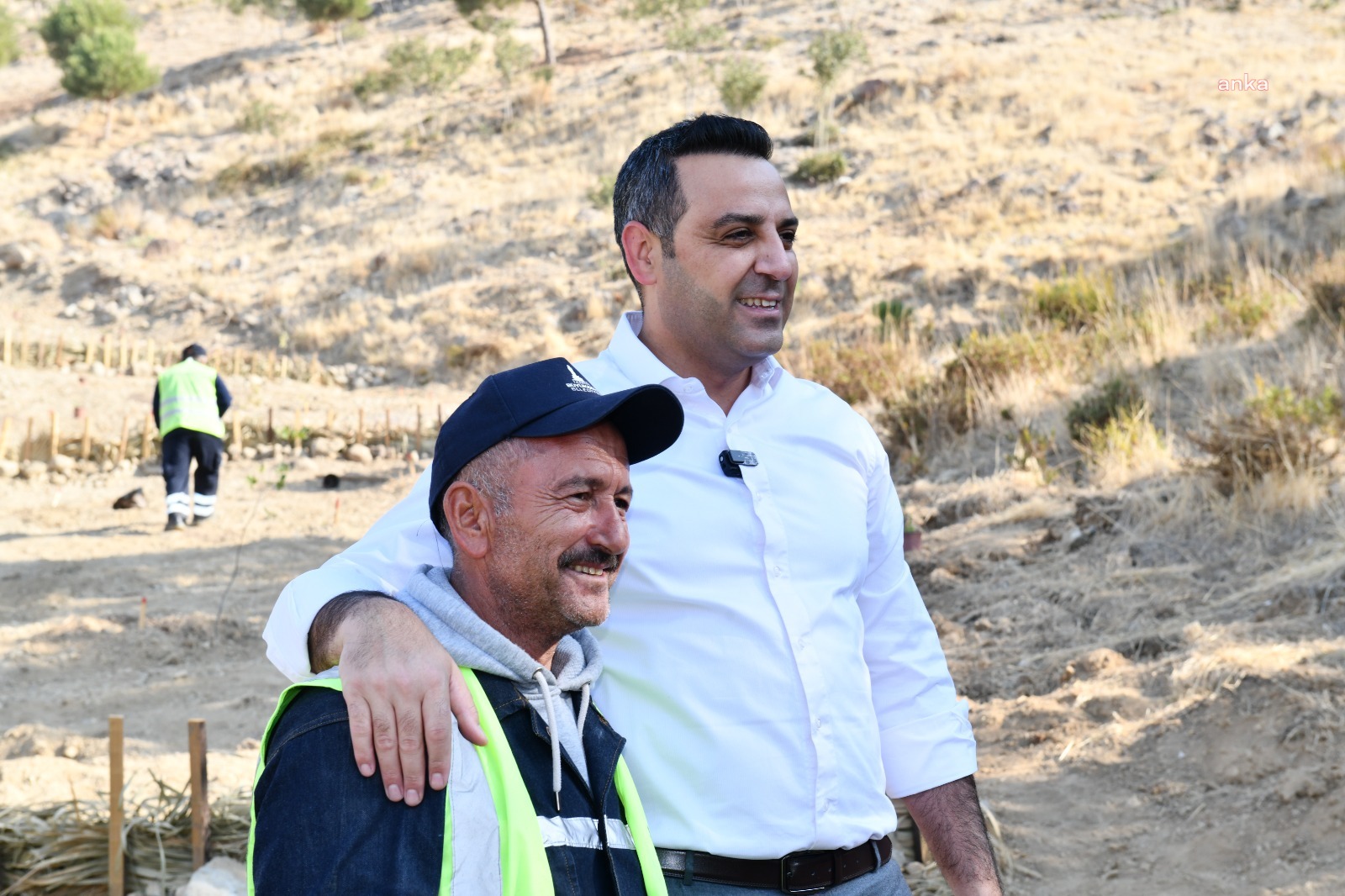 Çiğli Belediyesi, Milli Ağaçlandırma Günü’nde 500 fidan dikti