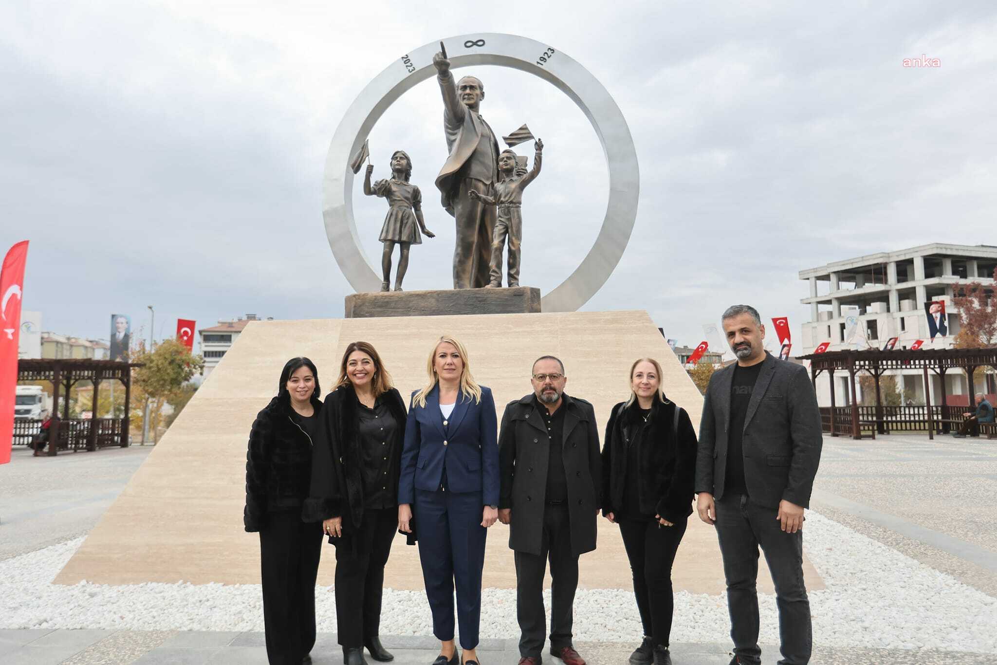 Merkezefendi Belediye Başkanı Doğan: "Atatürk'ün fikirlerini yaptığımız anıtta yaşatmak istedik”