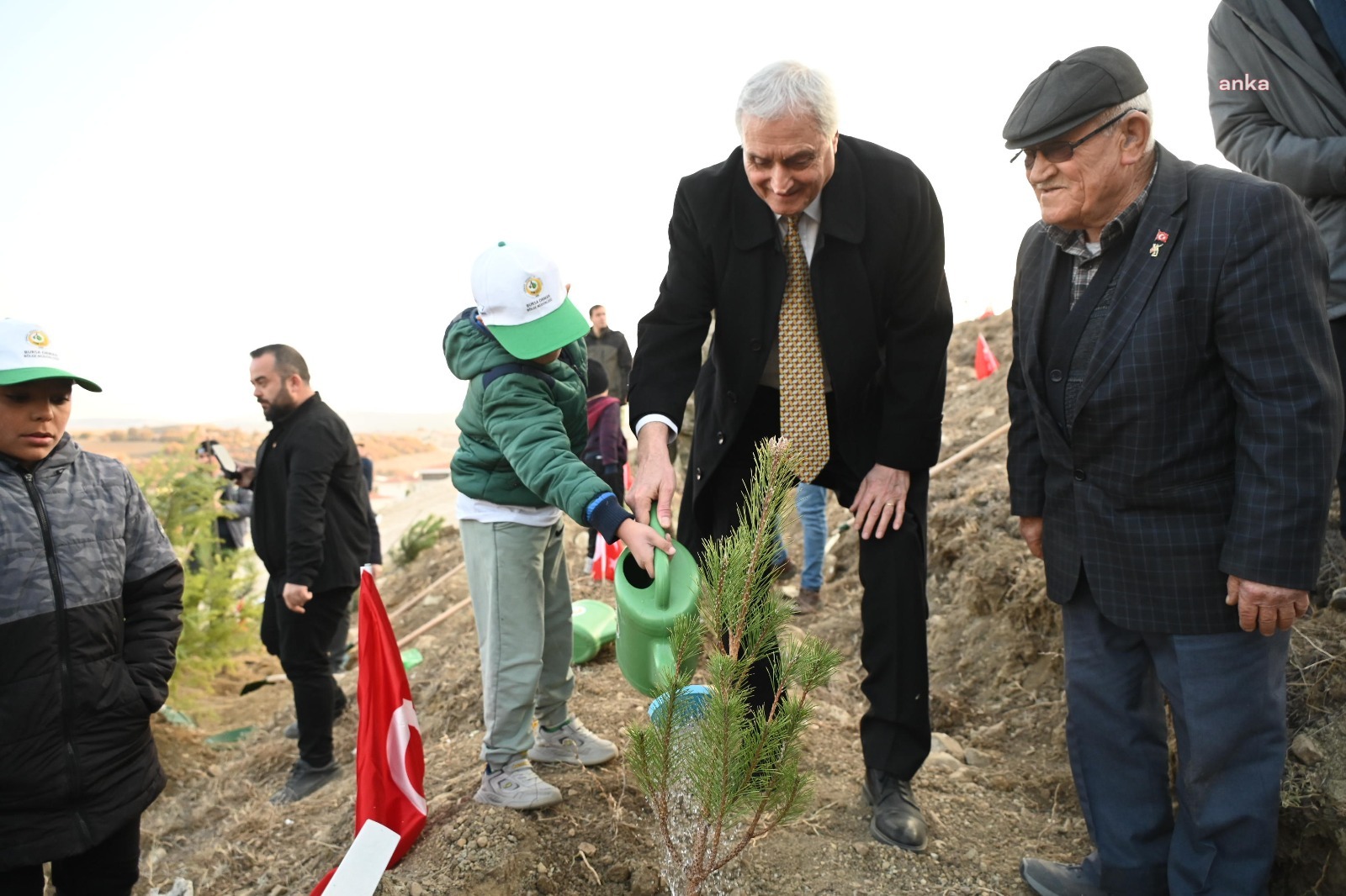 Bozüyük Belediye Başkanı Bakkalcıoğlu, fidan dikim etkinliklerine katıldı