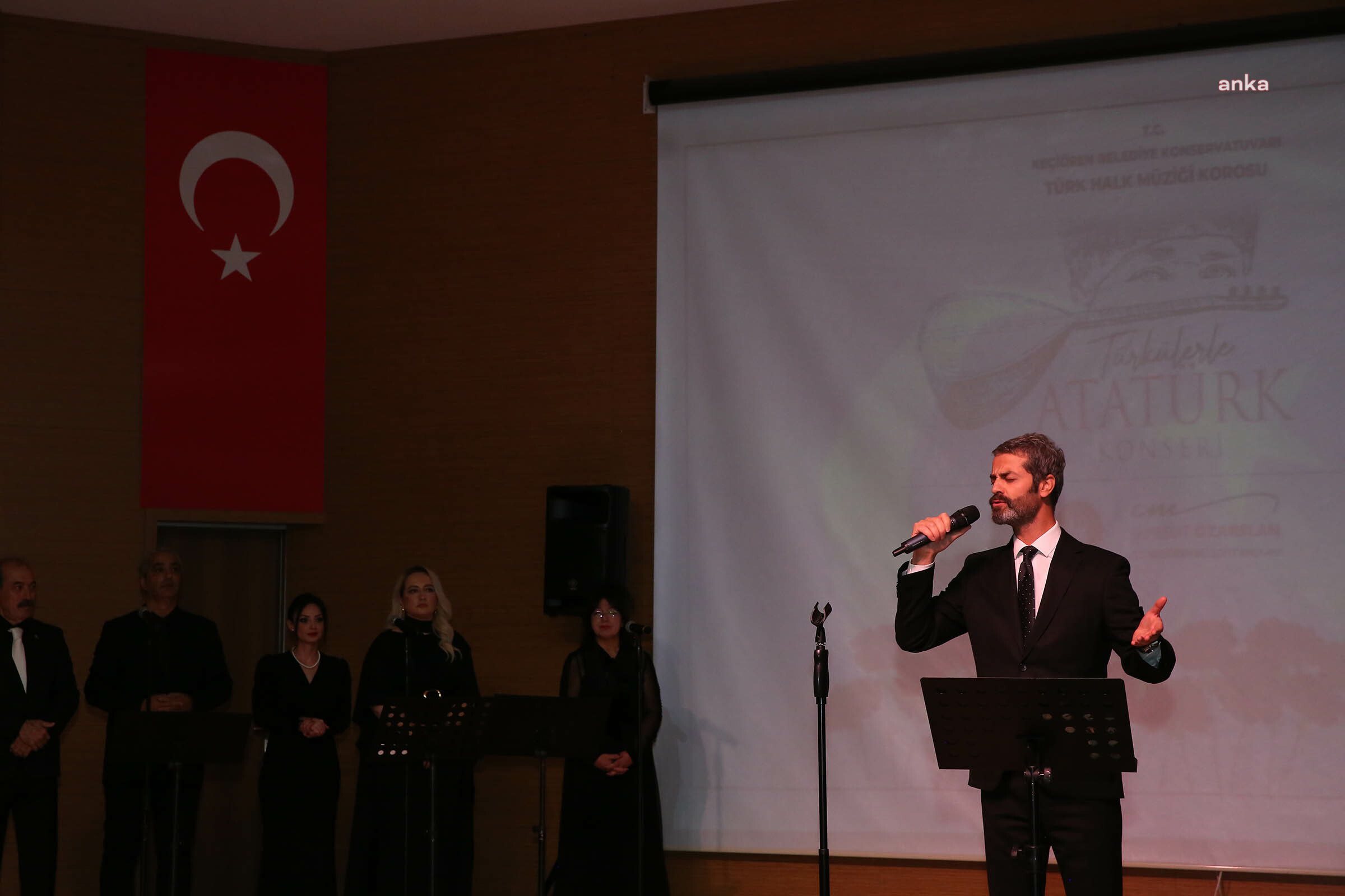 Keçiören’de Atatürk türkülerle anıldı