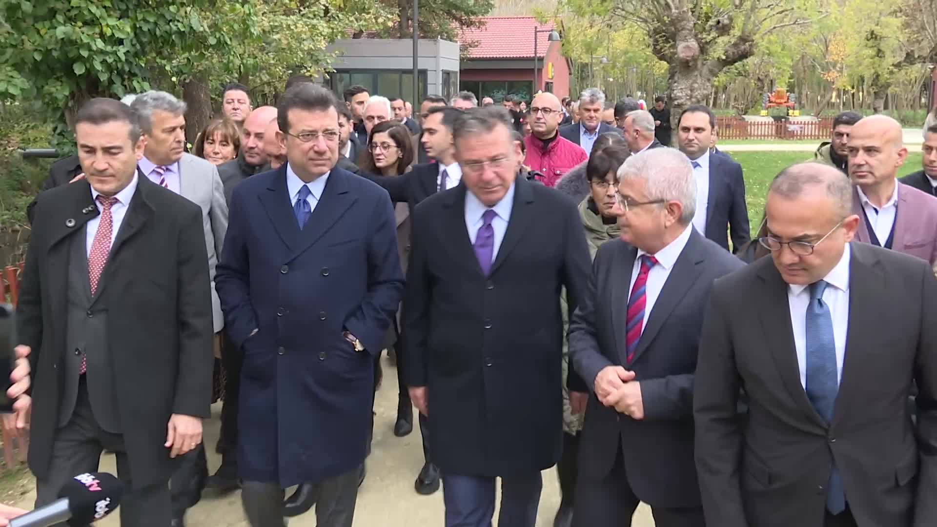 İmamoğlu, Büyükdere Atatürk Fidanlığı'nda incelemelerde bulundu