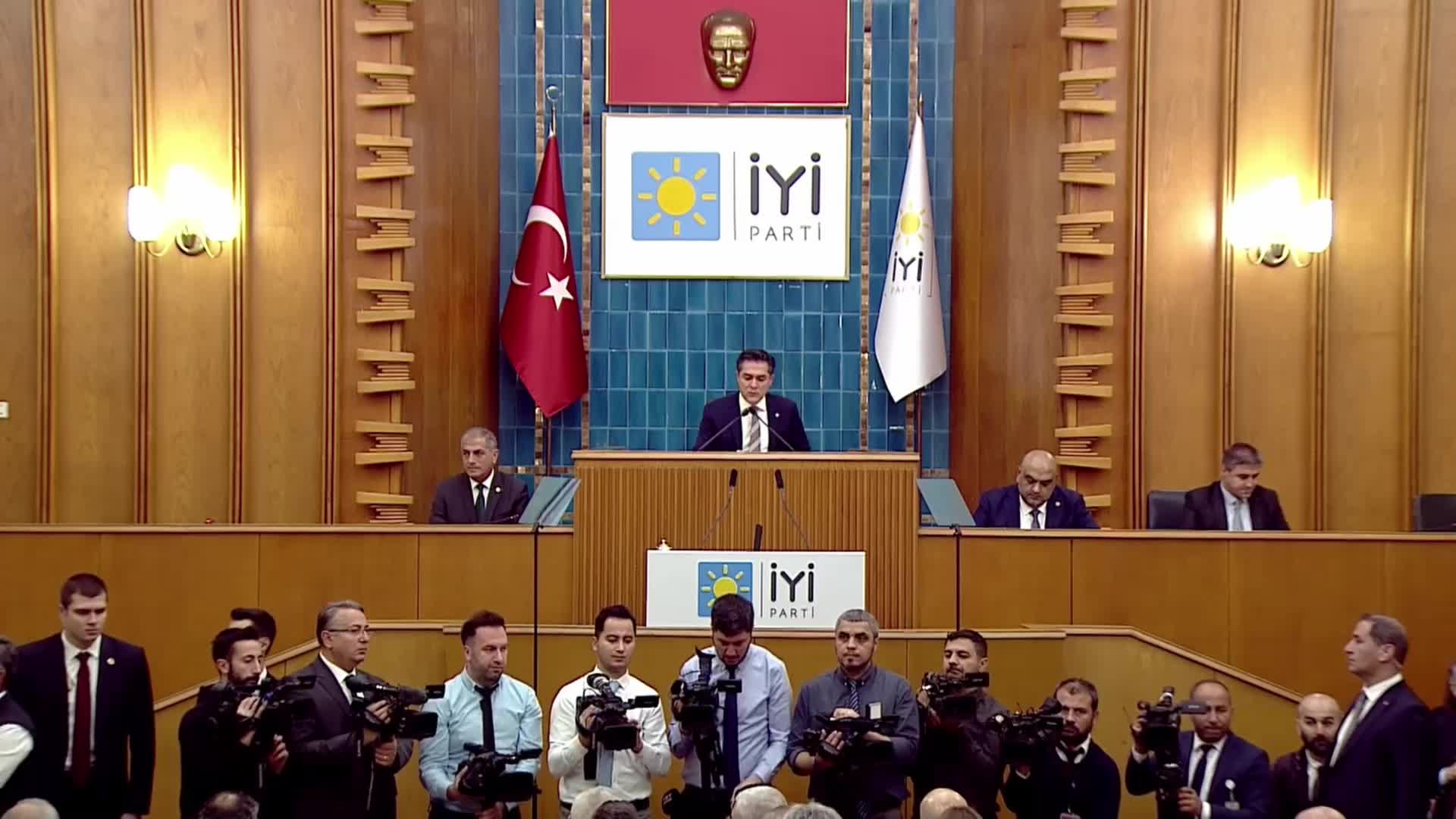 İYİ Parti grup toplantısı... Dervişoğlu: “Yoksulluk, sevk ve idare edilmektedir. İzmir’deki yangında 5 çocuğumuzun ölmesi de bundandır”