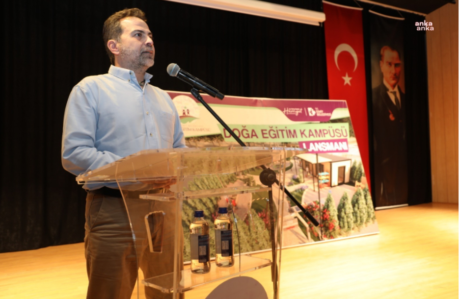Evine polis giden Nasuh Mahruki hakkında YSK paylaşımı nedeniyle soruşturma başlatıldığı anlaşıldı