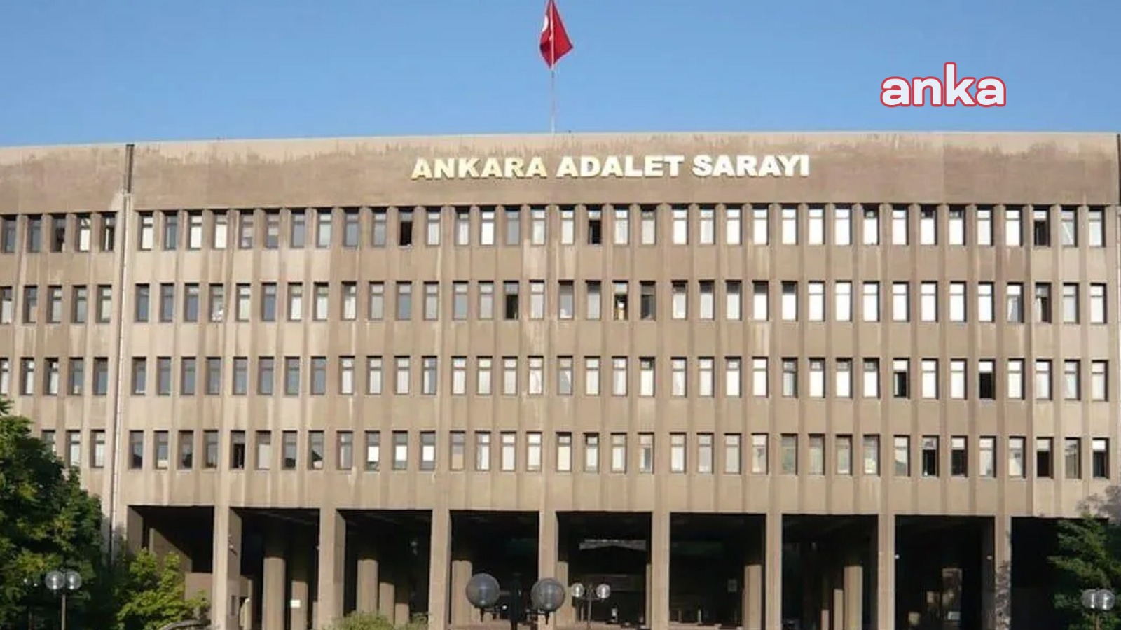 Çocuk istismarından yargılanan iş insanı Alagöz hakkında ''delil yetersizliğinden'' beraat kararı verildi