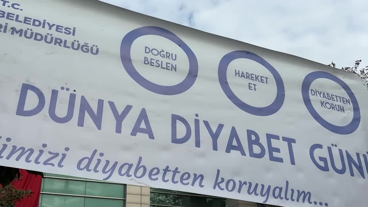 Gemlik Belediyesi, Diyabet Günü'nde bilgilendirme noktası oluşturdu