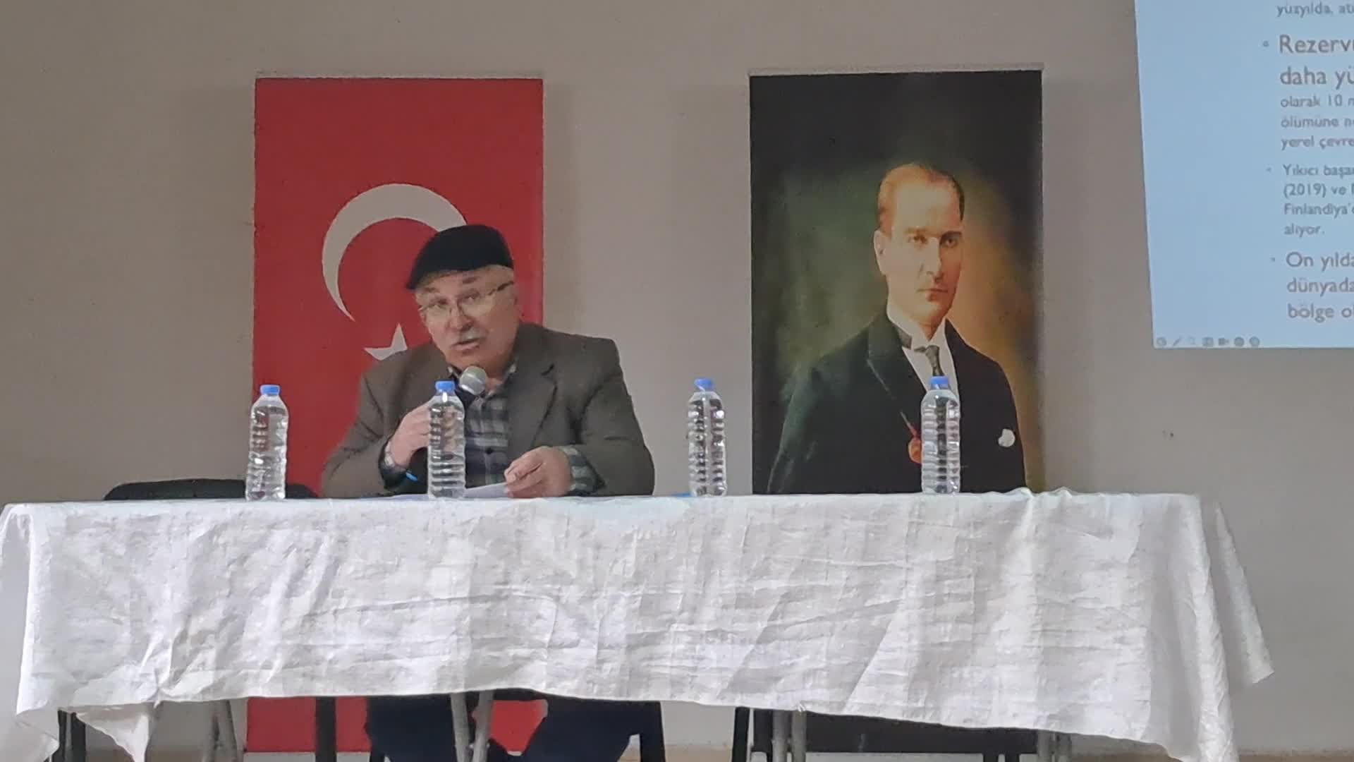 Artvin Ardanuç'ta siyanürle altın madeni çıkarma projesine karşı “Tehlike Kapımızda” başlıklı panel düzenlendi