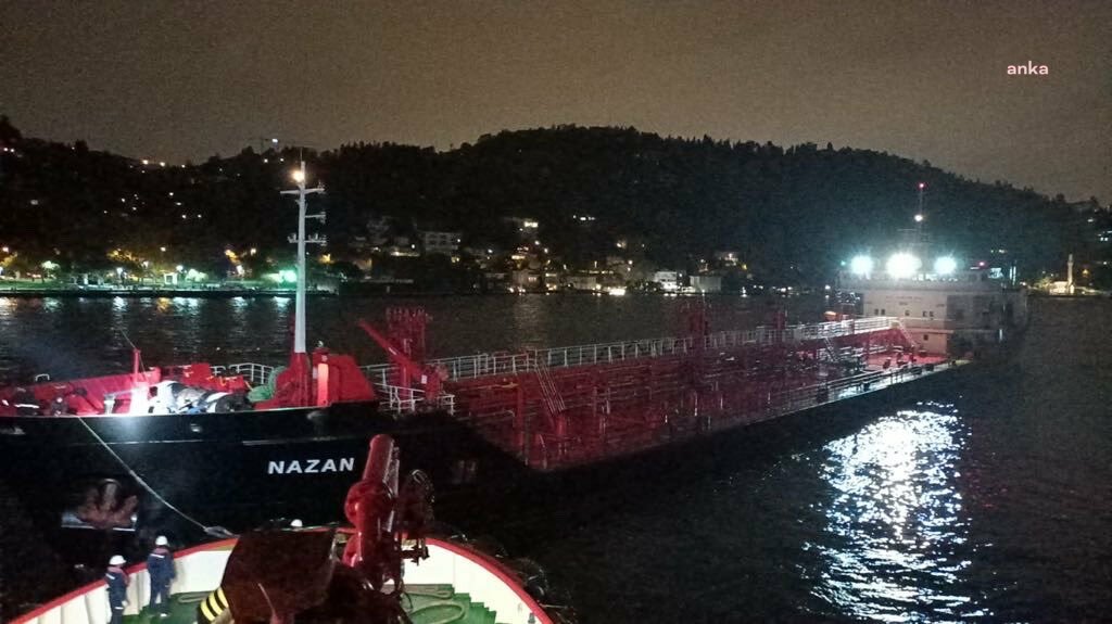 KEGM: İstanbul Boğazı gemi trafiği, çift yönde ve geçici olarak askıya alındı
