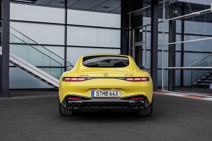 Yeni Mercedes-AMG GT 43 Coupé Türkiye’de