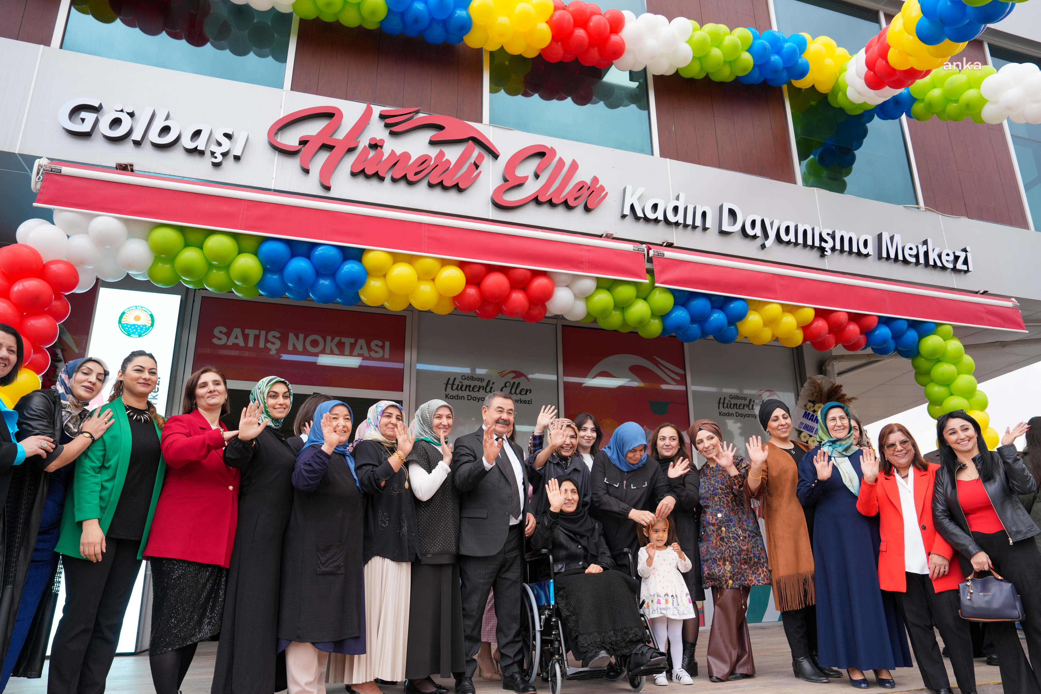 Gölbaşı Belediyesi, Hünerli Eller Dayanışma Merkezi'nin açılışını gerçekleştirdi