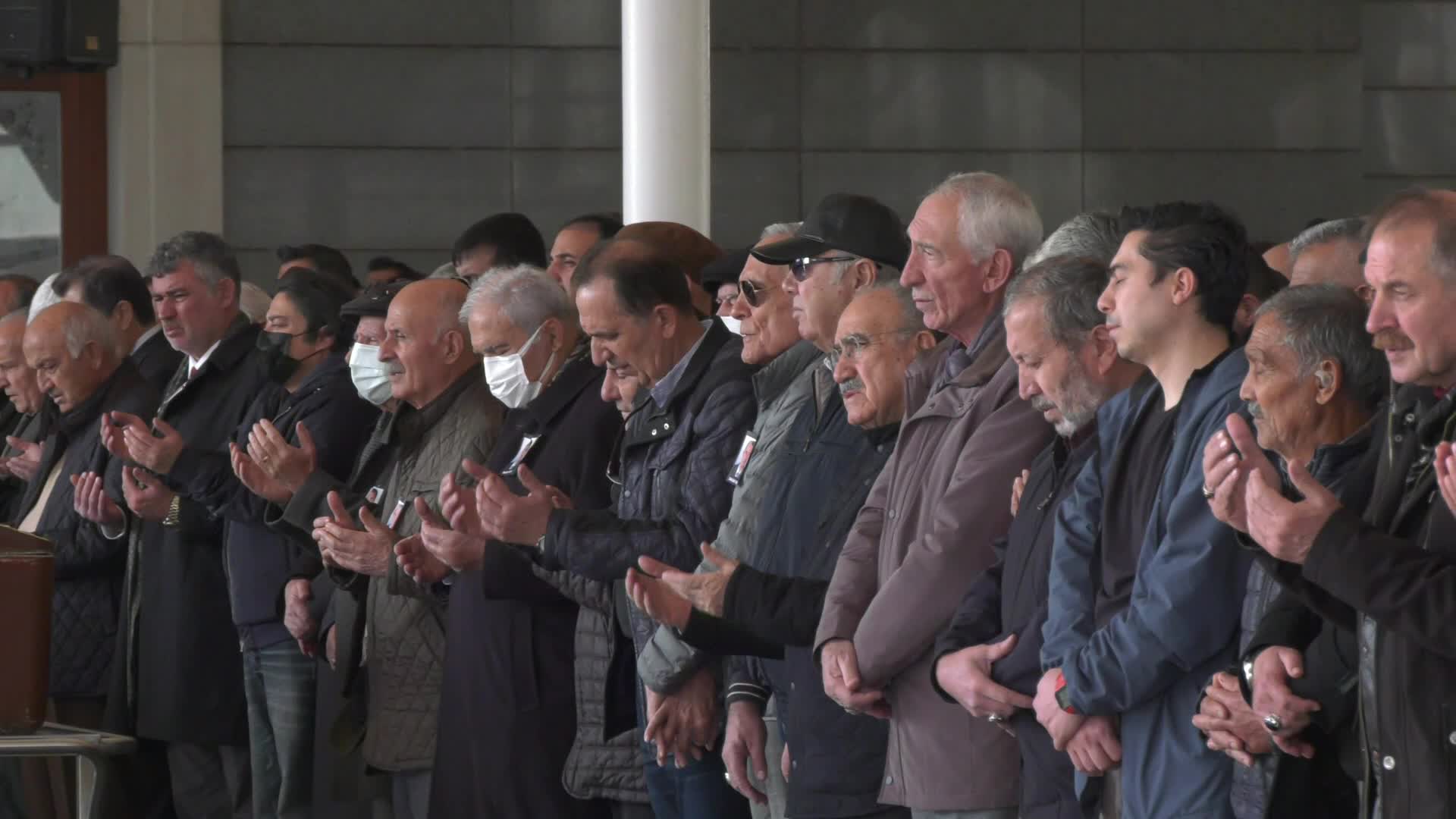 Gazeteci, yazar, şair ve emlakçı Salim Taşçı, Ankara’da son yolculuğuna uğurlandı