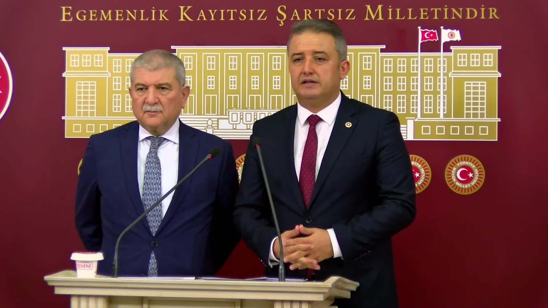 İsa Mesih Şahin: "2016 Kasım'ında yenidoğan skandalına ilişkin bu dosyayı kimler, nasıl kapatmıştır? Bu sorunun üzerine gidilmelidir"