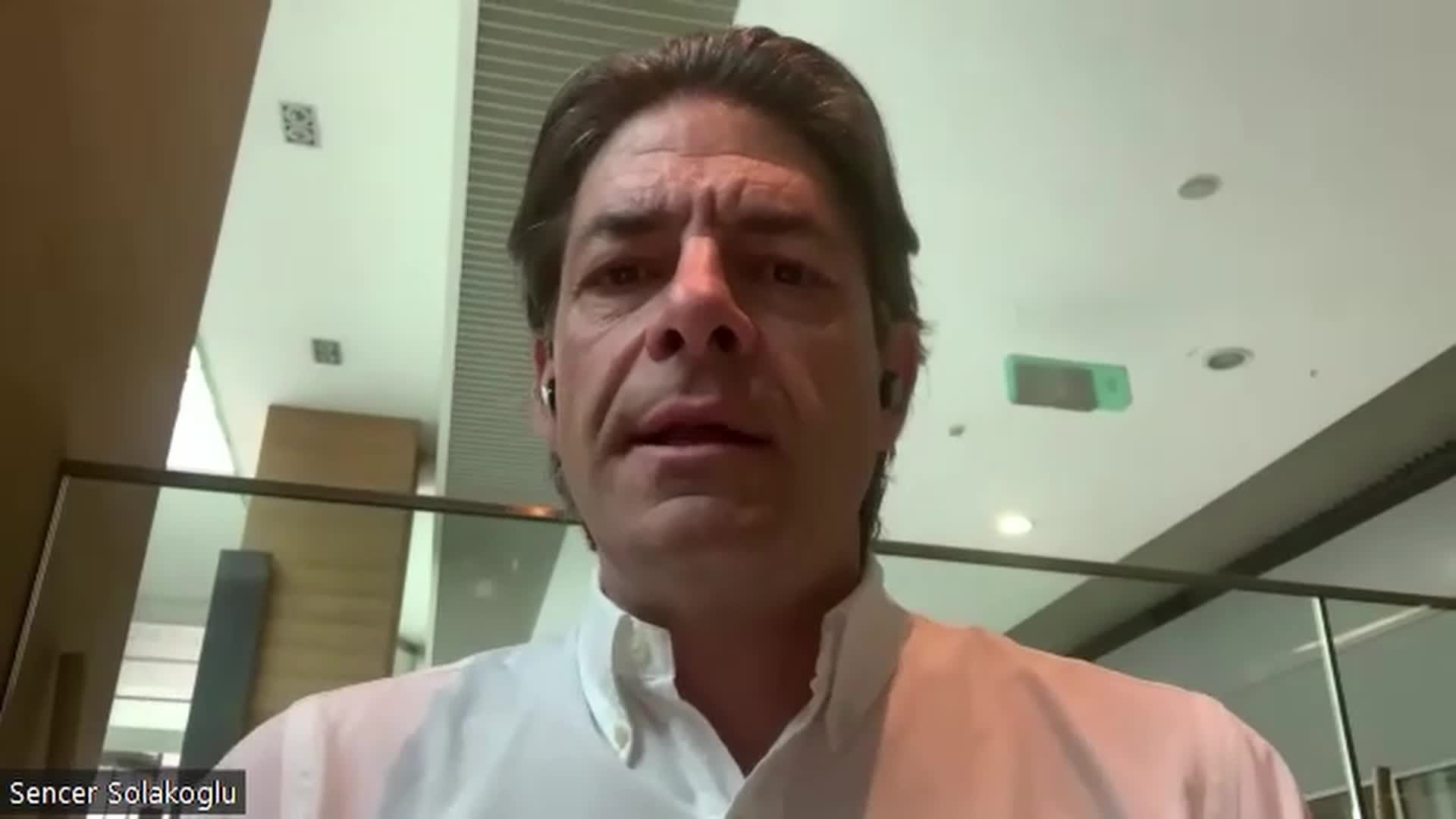 Çiğ süt fiyatları... TÜSEDAD Başkanı  Solakoğlu: Hızlı bir şekilde süt üreticilerine her daim maliyetinin üzerinde sütünü satma garantisi verilmelidir