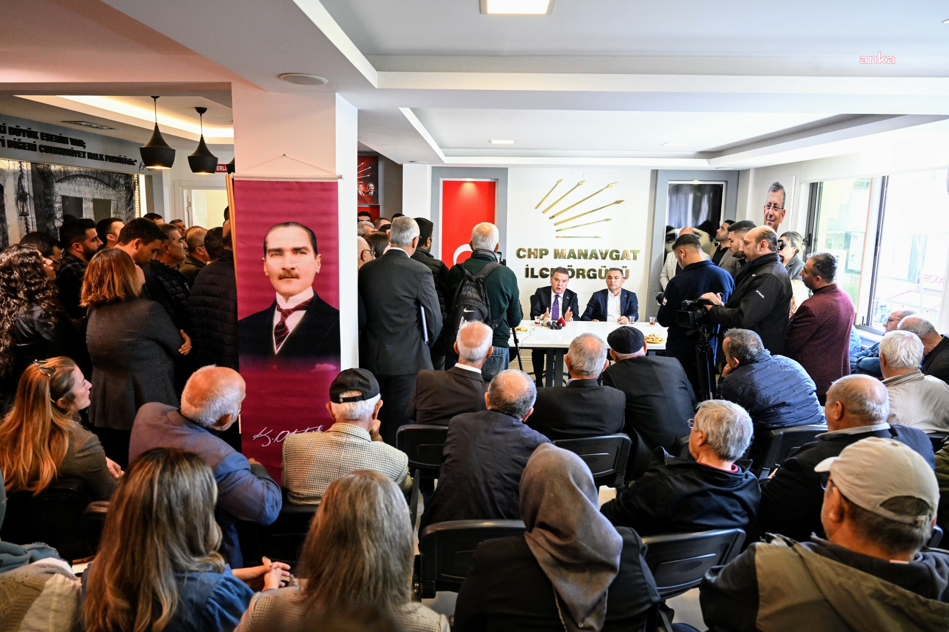 Antalya Büyükşehir Belediye Başkanı Böcek’ten Manavgat Belediye Başkanı Kara'ya ziyaret