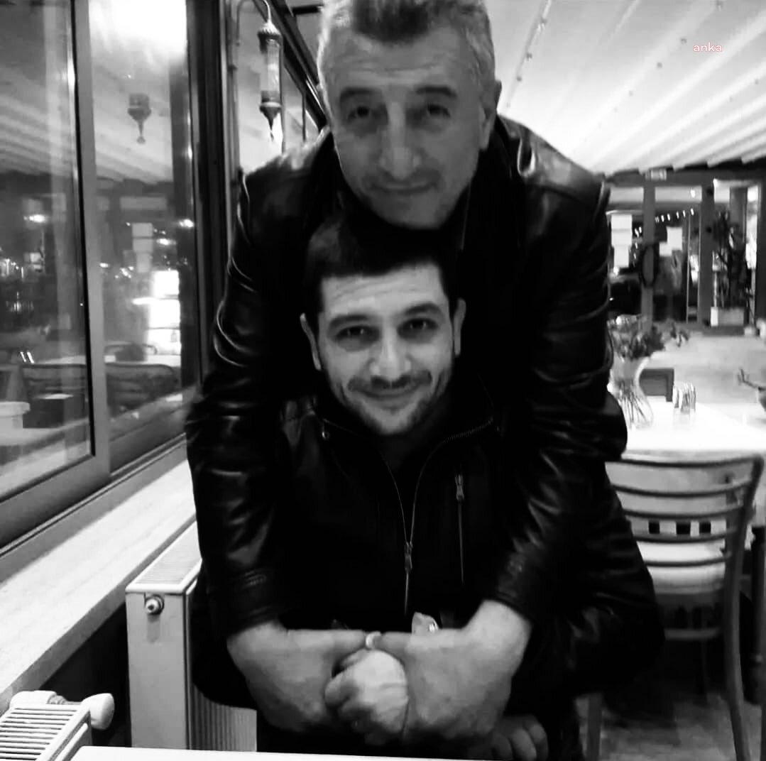 Güzelbahçe Belediye Başkanı Mustafa Günay’ın oğlu Onur Günay hayatını kaybetti