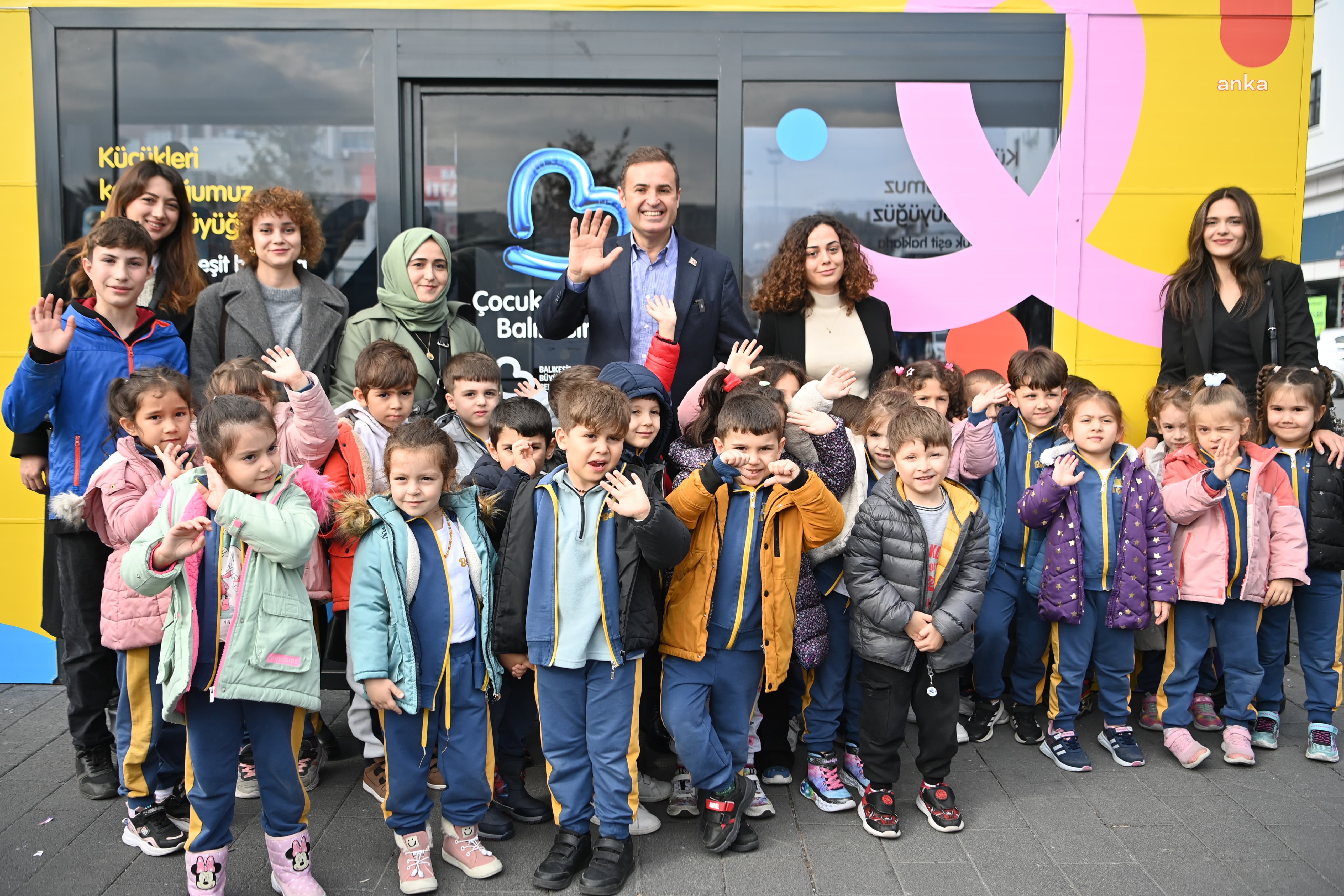 Balıkesir Büyükşehir Belediye Başkanı Akın: "Çocuklarımızın hayalleri benim hedefim"