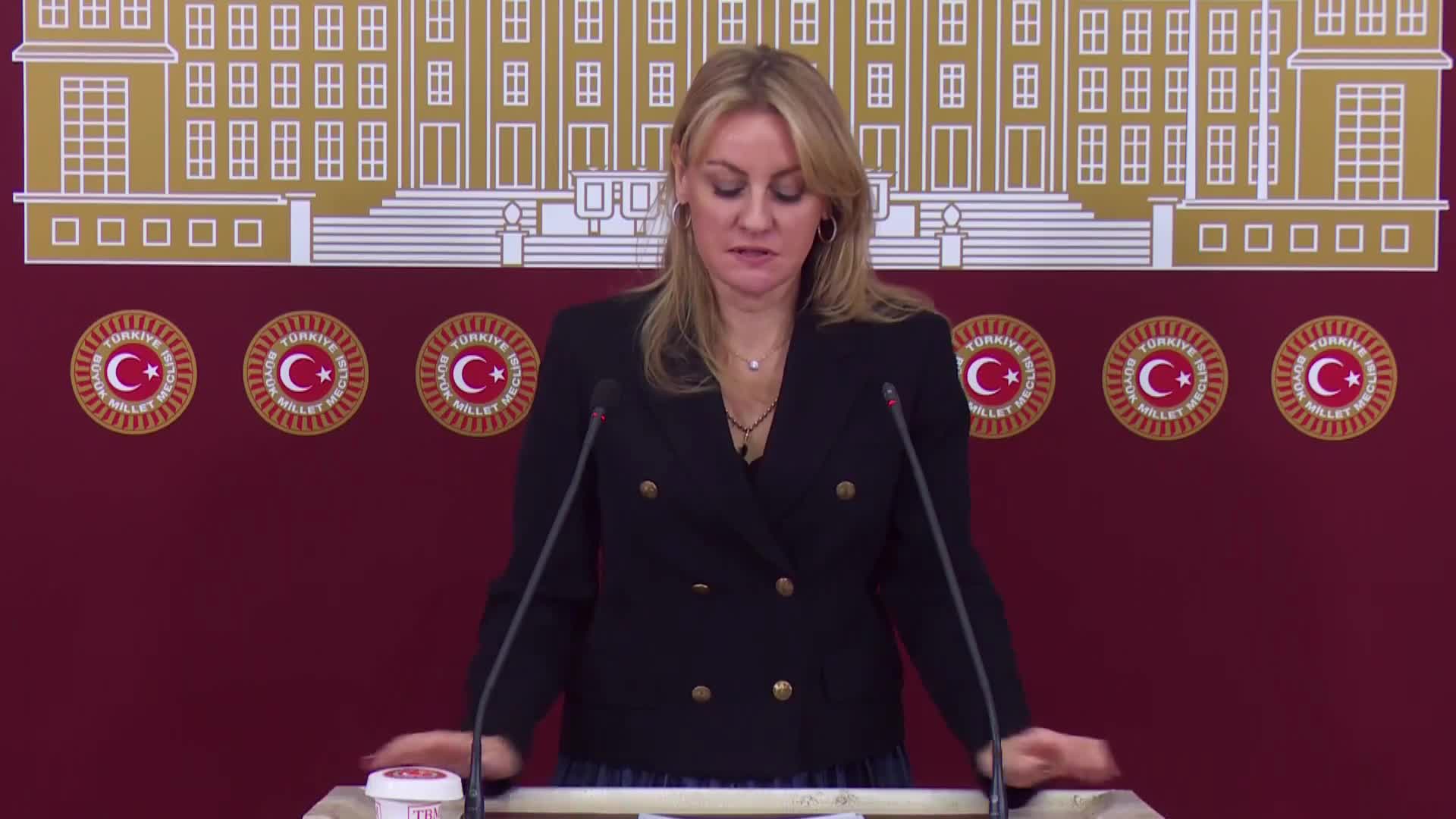 DEVA Partili Ösen: ''Hükümetin hatalarına suçsuz halkı ortak etmesi en hafif tabiriyle aymazlıktır, vicdansızlıktır''