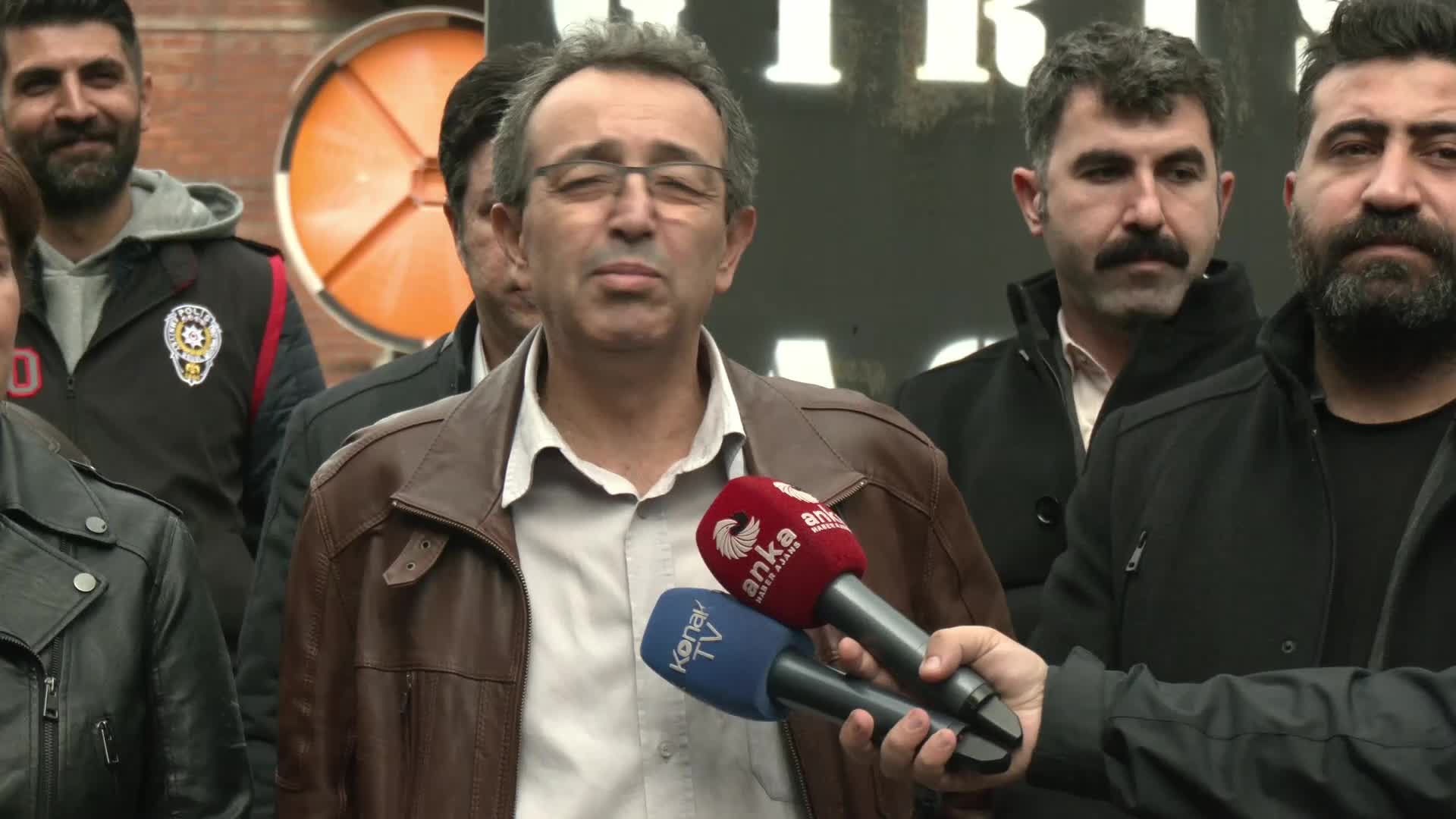 İzmir'de tarihi Elektrik Fabrikası için eylem: Özelleştirilip ticaret alanı yapılmasın, bu miras kültür alanı olarak hizmet versin