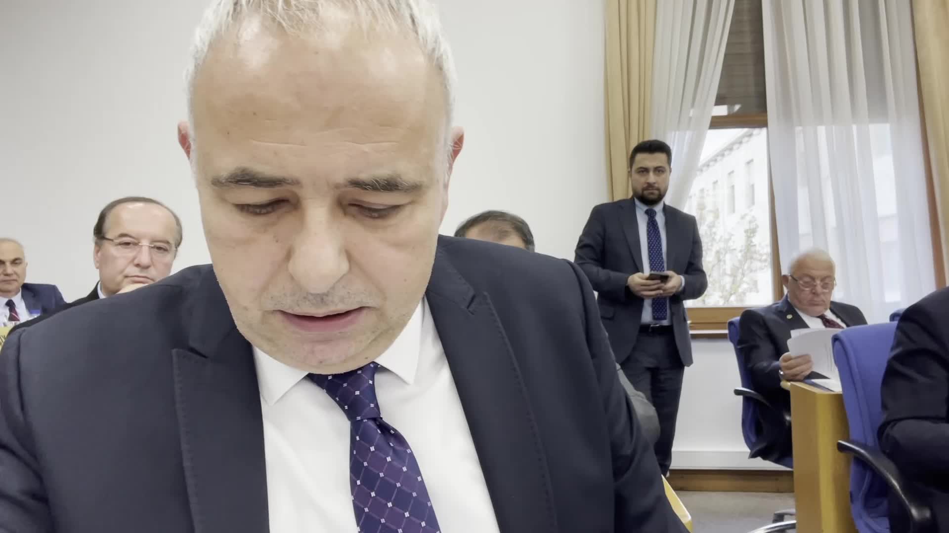 TBMM Plan ve Bütçe Komisyonu... CHP’li Bakırlıoğlu: "Madenci tekmeleyen Yusuf Yerkel’in Frankfurt'ta ticaret ataşesi olmasını içime sindiremedim"