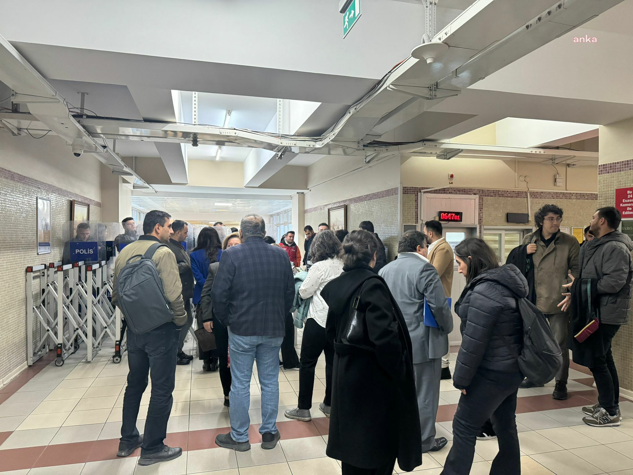 Yenidoğan Çetesi Davası duruşmasının 5. günü... 112 ambulans şoförü Gıyasettin Mert Özdemir: Hasta yönlendirmesinden dolayı maddi kazancım olduğunu kabul ediyorum