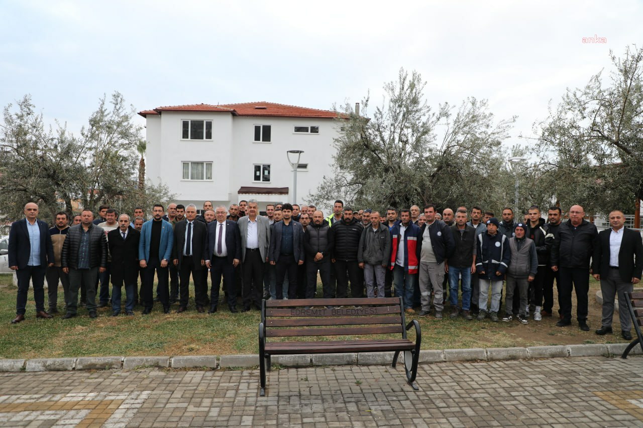 Edremit Belediyesi, personelin geriye dönük alacaklarını ödedi