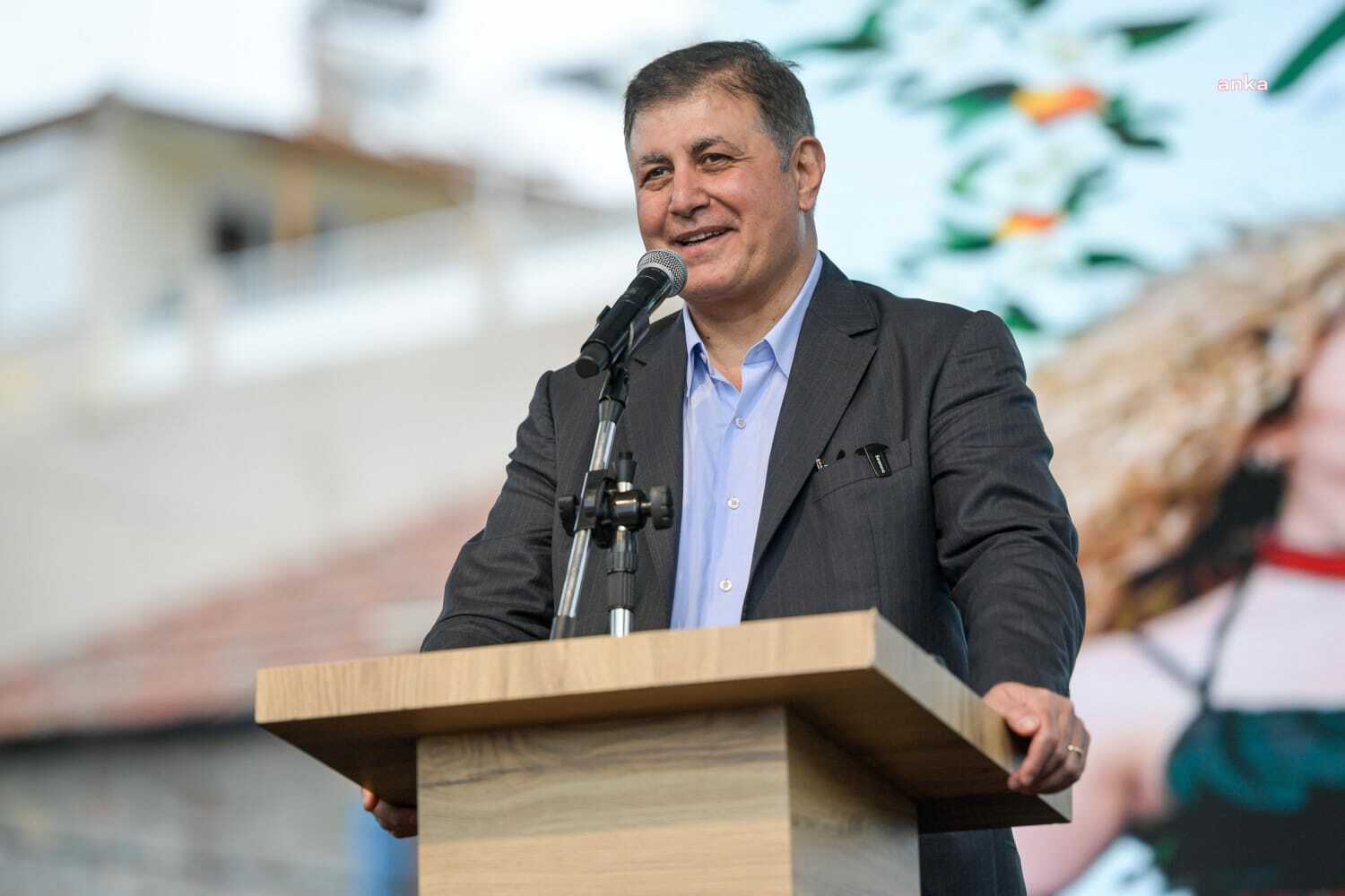 İzmir Büyükşehir Belediye Başkanı Tugay: Alan tahsis edilir edilmez Karşıyaka Stadı’nın ihalesini yapacağız
