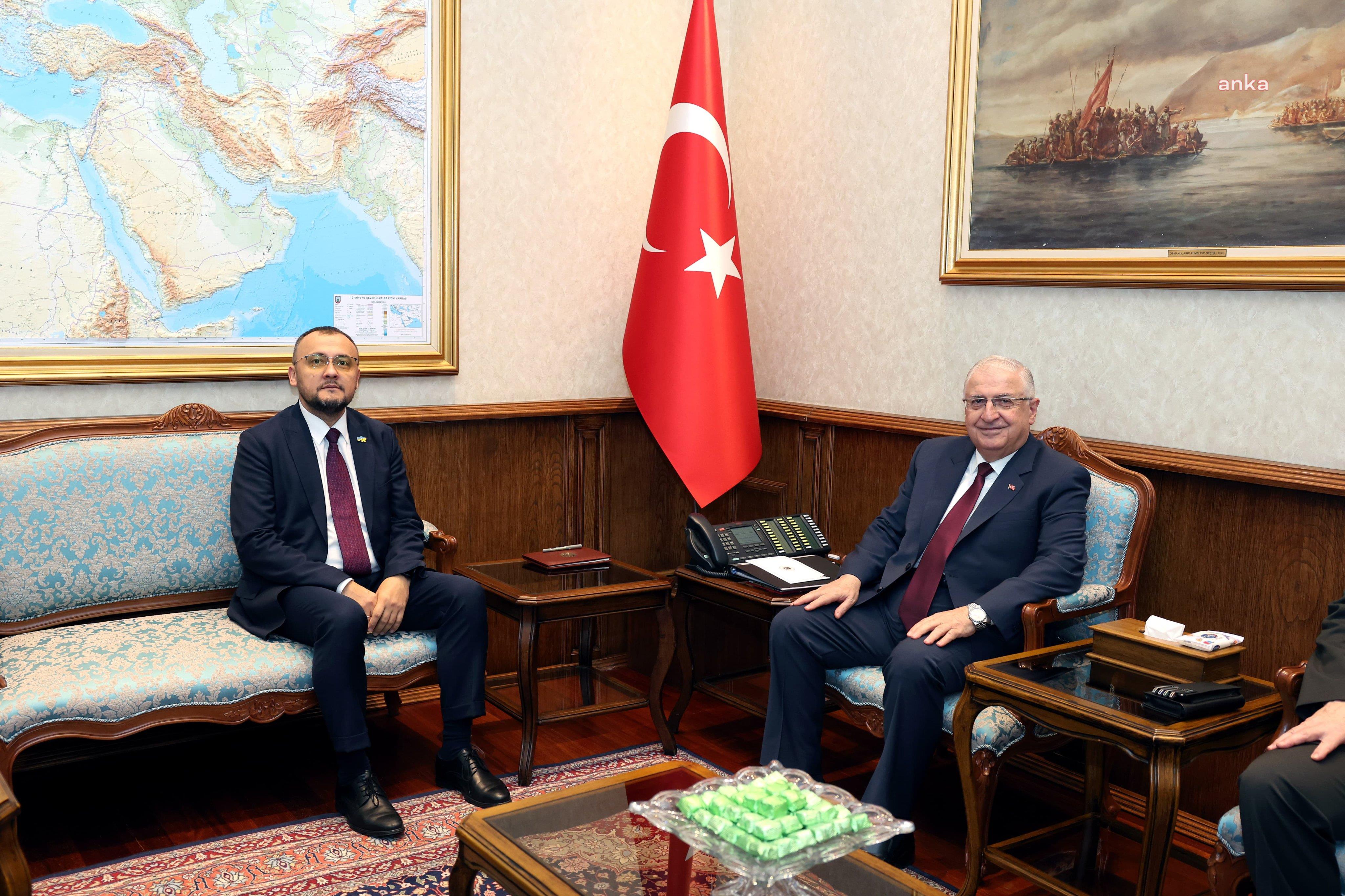 Milli Savunma Bakanı Güler, Ukrayna'nın Ankara Büyükelçisi Bodnar'ı kabul etti
