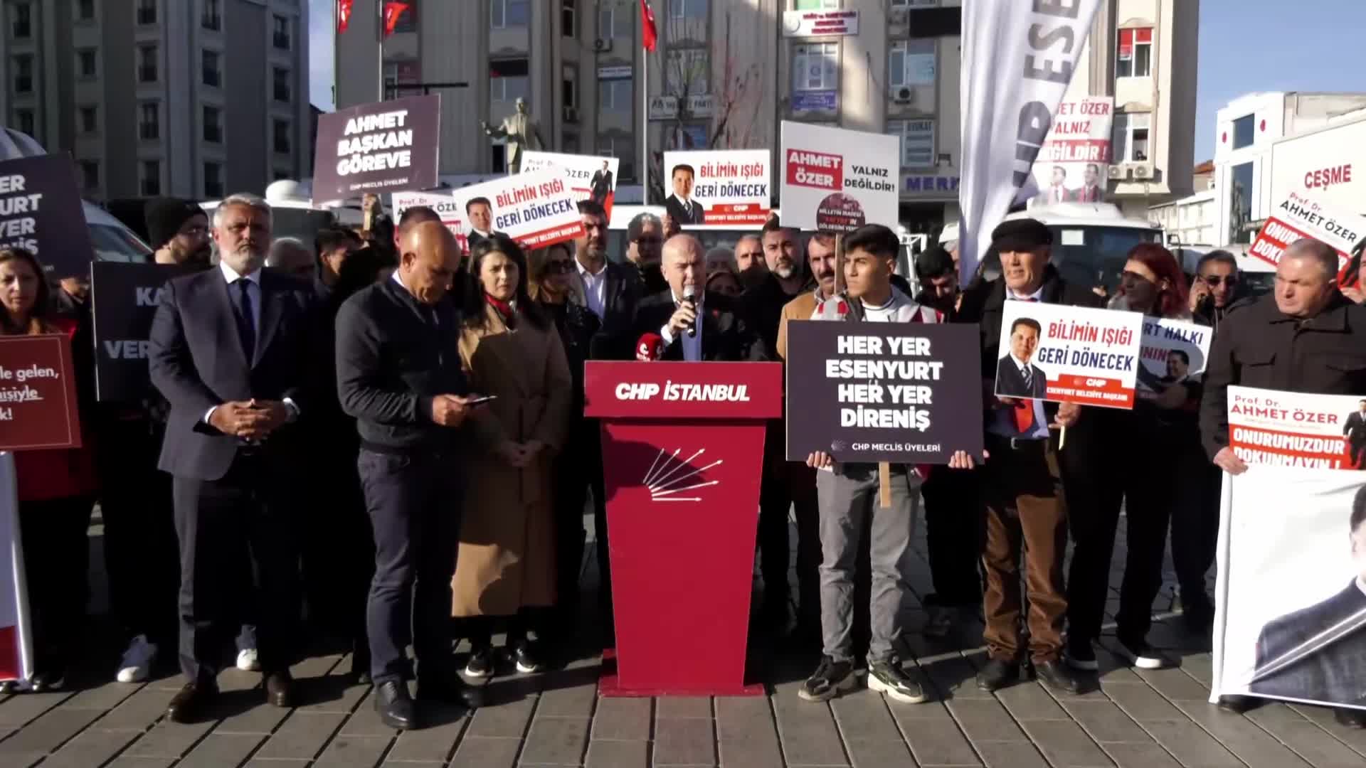 Esenyurt'ta Demokrasi Nöbeti… CHP'li Bakan: “Demek ki bu kararlar sarayın koridorlarında veriliyor”