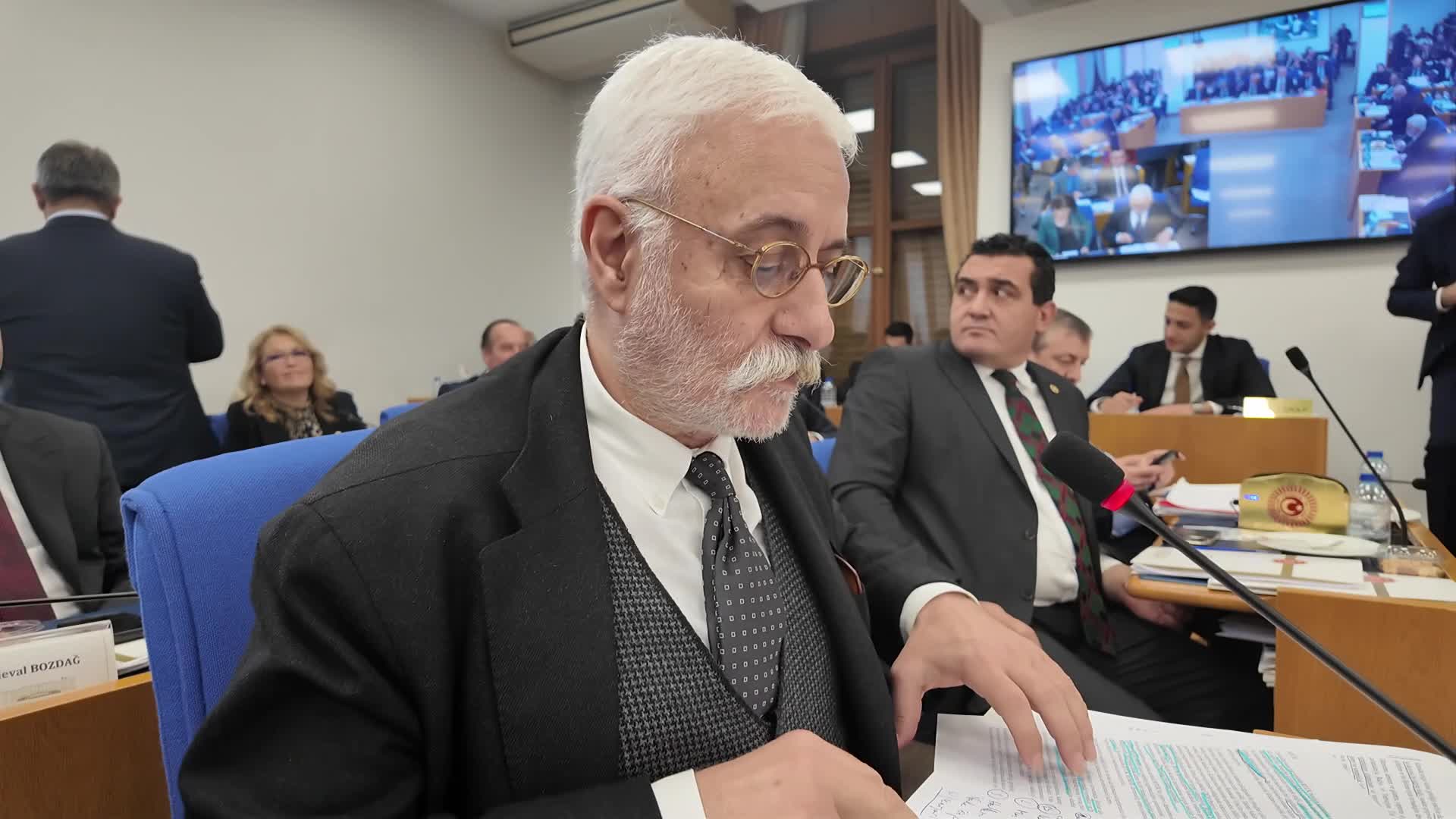 TBMM Plan ve Bütçe Komisyonu... Oluç: "Denetim organı RTÜK, bir ceza kesme kurulu haline gelmiş"