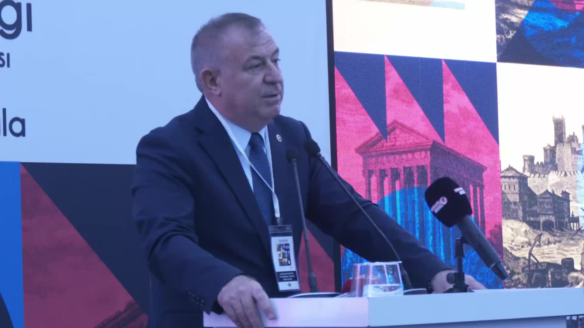 Tarihi Kentler Birliği toplantısı... Gökan Zeybek: Antalya, İstanbul, Kapadokya, Bodrum dışında yeni turizm destinasyonları oluşturmamız gerek