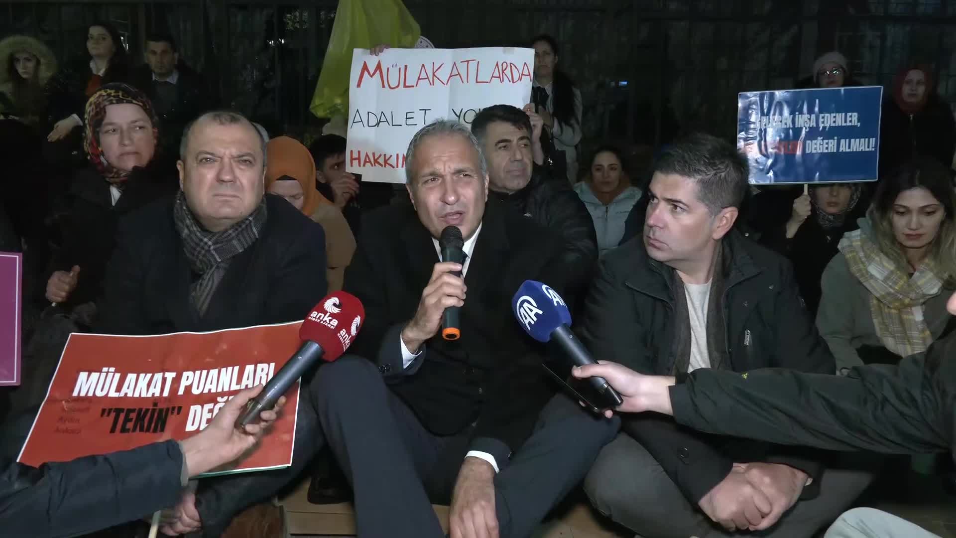 CHP’li Özçağdaş: ''Bütçe kanunu'na bir madde ekleyelim. Diyelim ki: Şu kadar sayıda öğretmen Milli Eğitim Bakanlığı'nın belirleyeceği branşlarda KPSS'yle alınır''