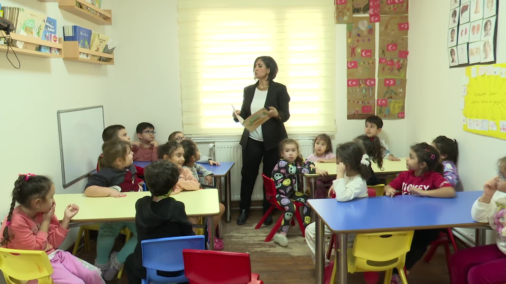 İzmir Büyükşehir Belediyesi’ne bağlı İZELMAN’ın öğretmenleri işine aşkla bağlı