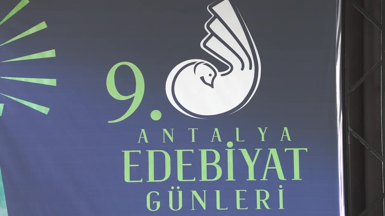 Muratpaşa Belediyesi tarafından  bu yıl 9'uncusu düzenlenen Antalya Edebiyat Günleri sona erdi