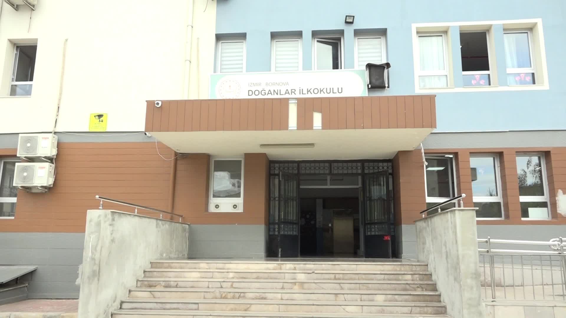 Bornova’da Öğretmenler Günü etkinliklerle kutlandı