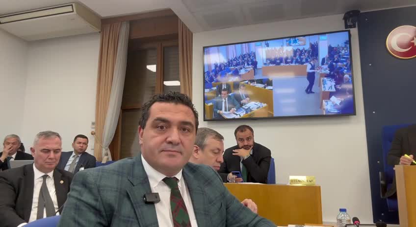 TBMM Plan ve Bütçe Komisyonu... Ulaş Karasu: "Telegram'da kişisel verilerimiz 3 kuruşa satılıyor. Başka bir ülkede sorumluluk sahipleri utanır, istifa ederdi"