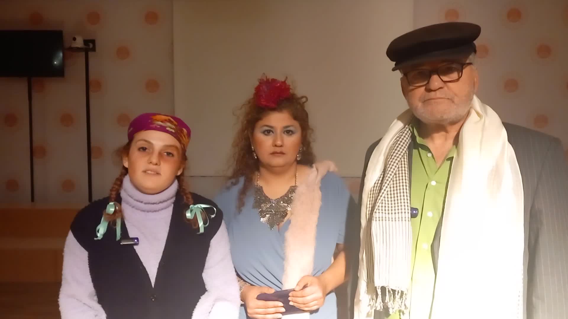 Samsun Barosu "3. Sayfadan Kadın Hikayeleri" oyununu sahneledi...