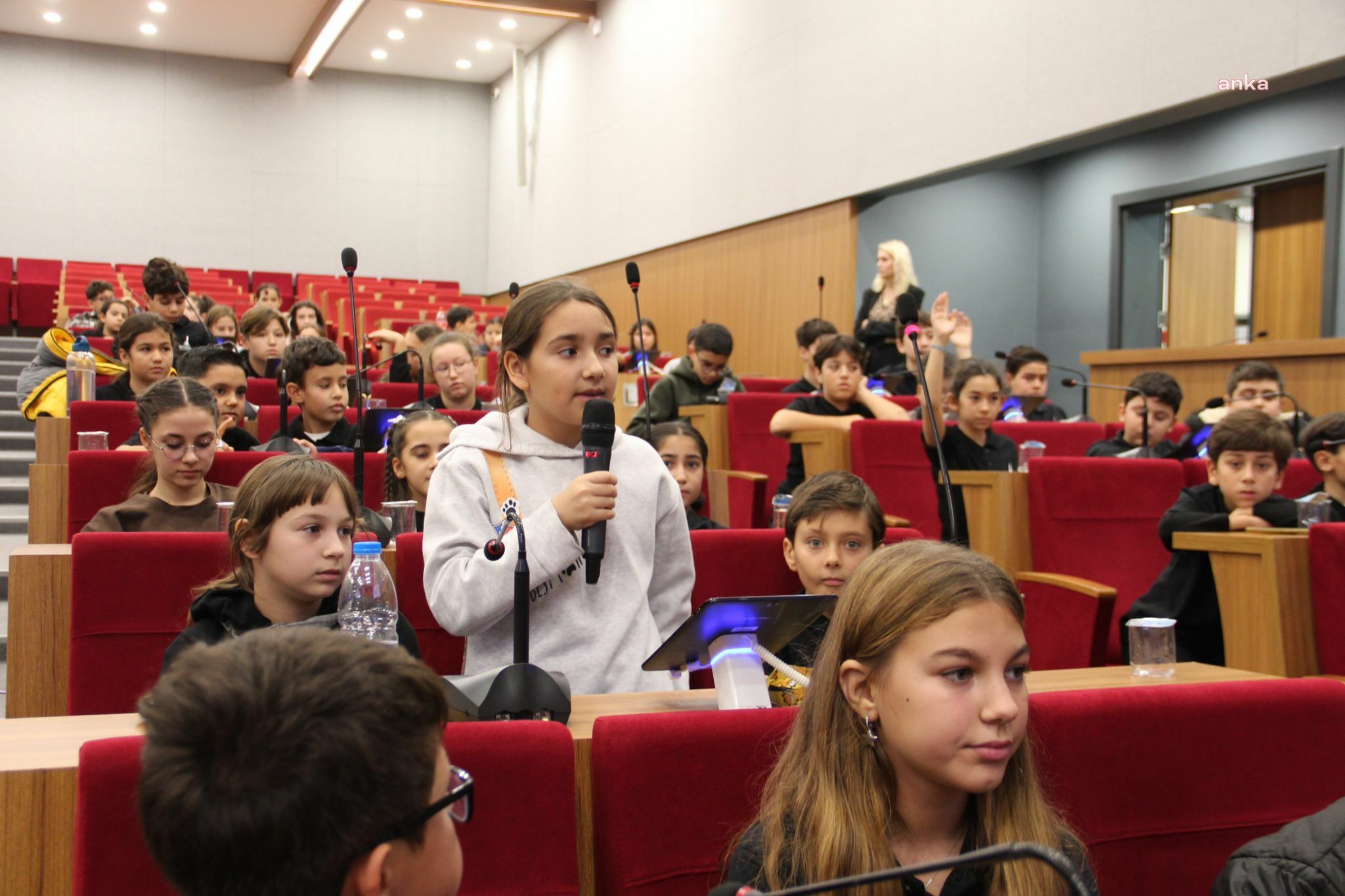 İzmir’de çocukların da meclisi var