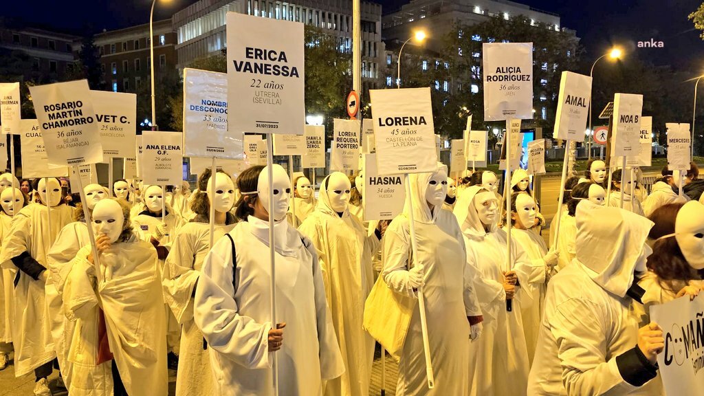 Dünyada 25 Kasım Kadına Yönelik Şiddete Karşı Uluslararası Mücadele Günü böyle geçti