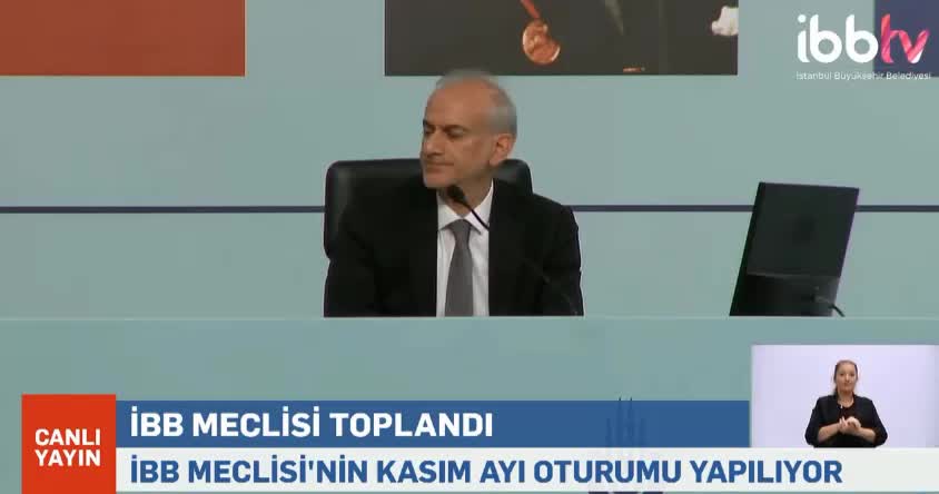 İNTERNETÇİ ARKADAŞ : BTK İZİN VERMEZSE METROBÜSLERDE İNTERNET KAPANACAK