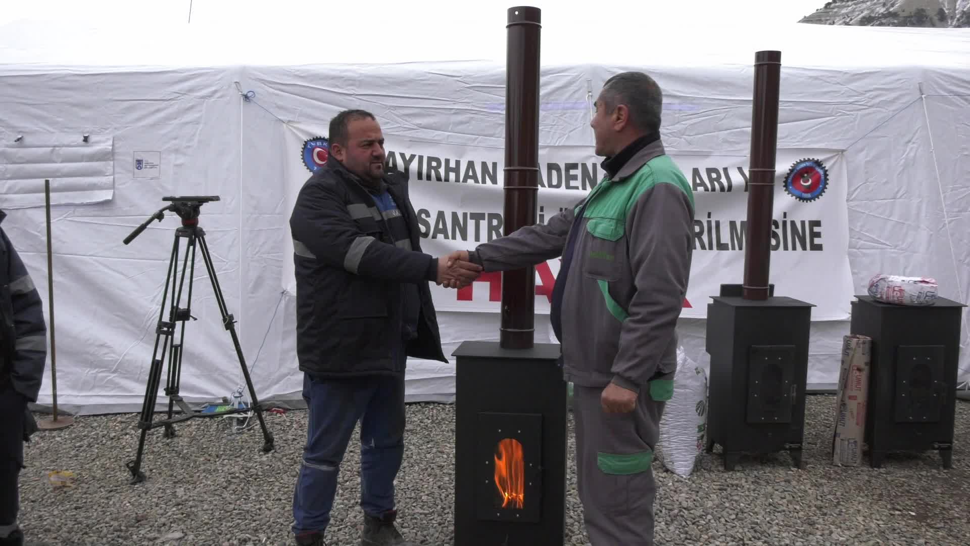 Mansur Yavaş’tan Çayırhan’daki madencilere soba ve yakacak desteği