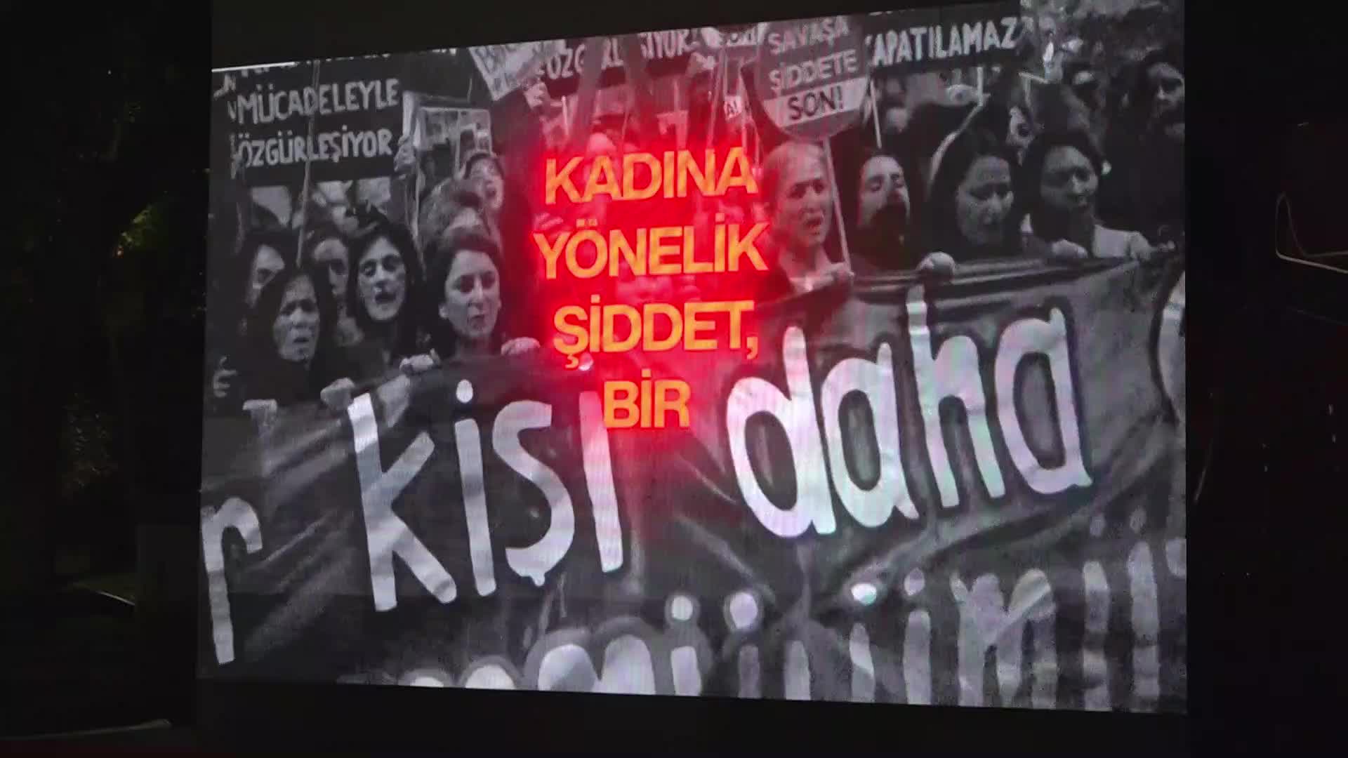 Şişli Belediyesi ve Yanındayız Derneği'nden "Nöbetteyiz" eylemi: ''Şiddetin bahanesi olmaz"