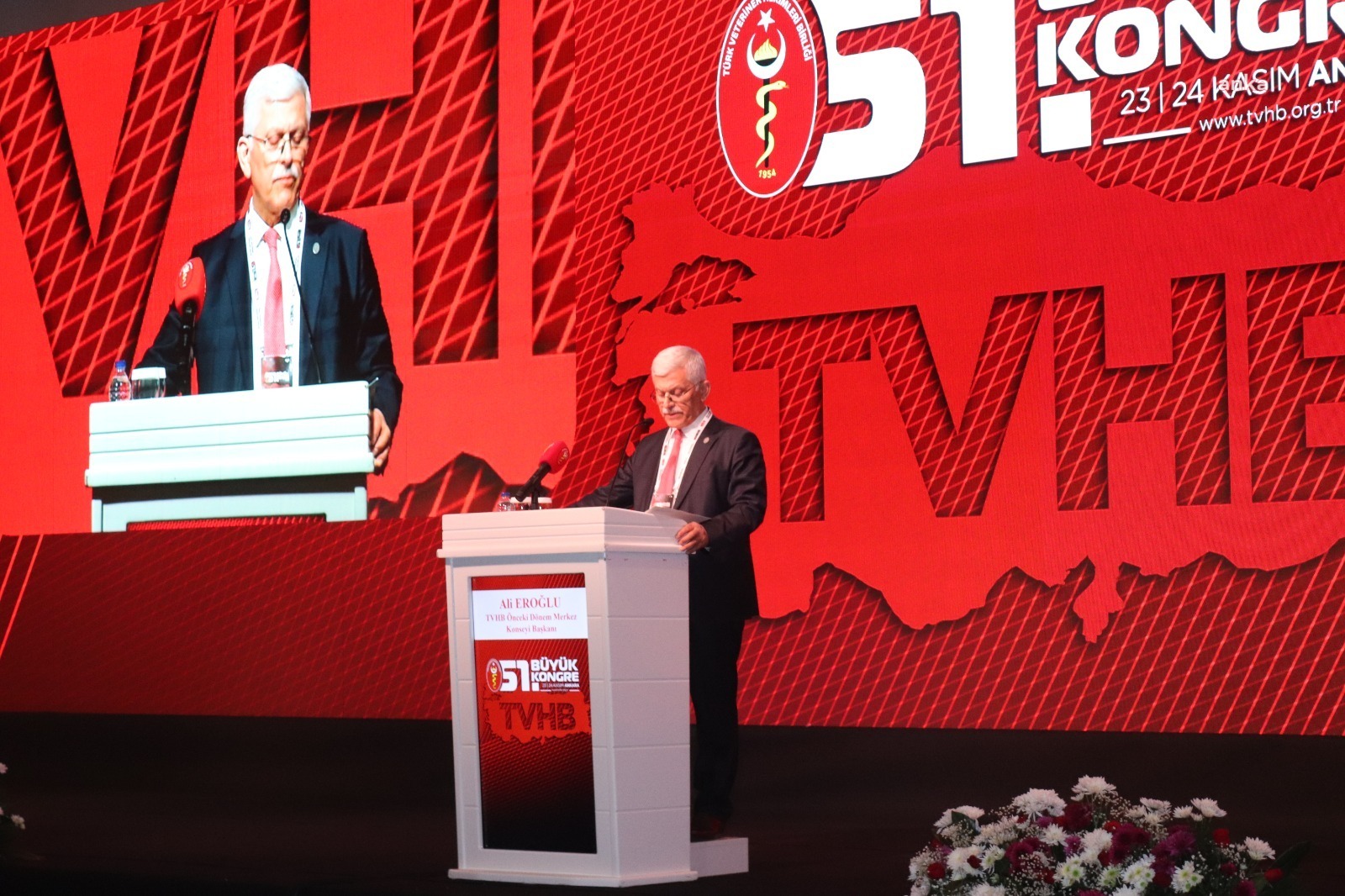 Türk Veteriner Hekimleri Birliği Başkanlığına Ali Eroğlu yeniden seçildi