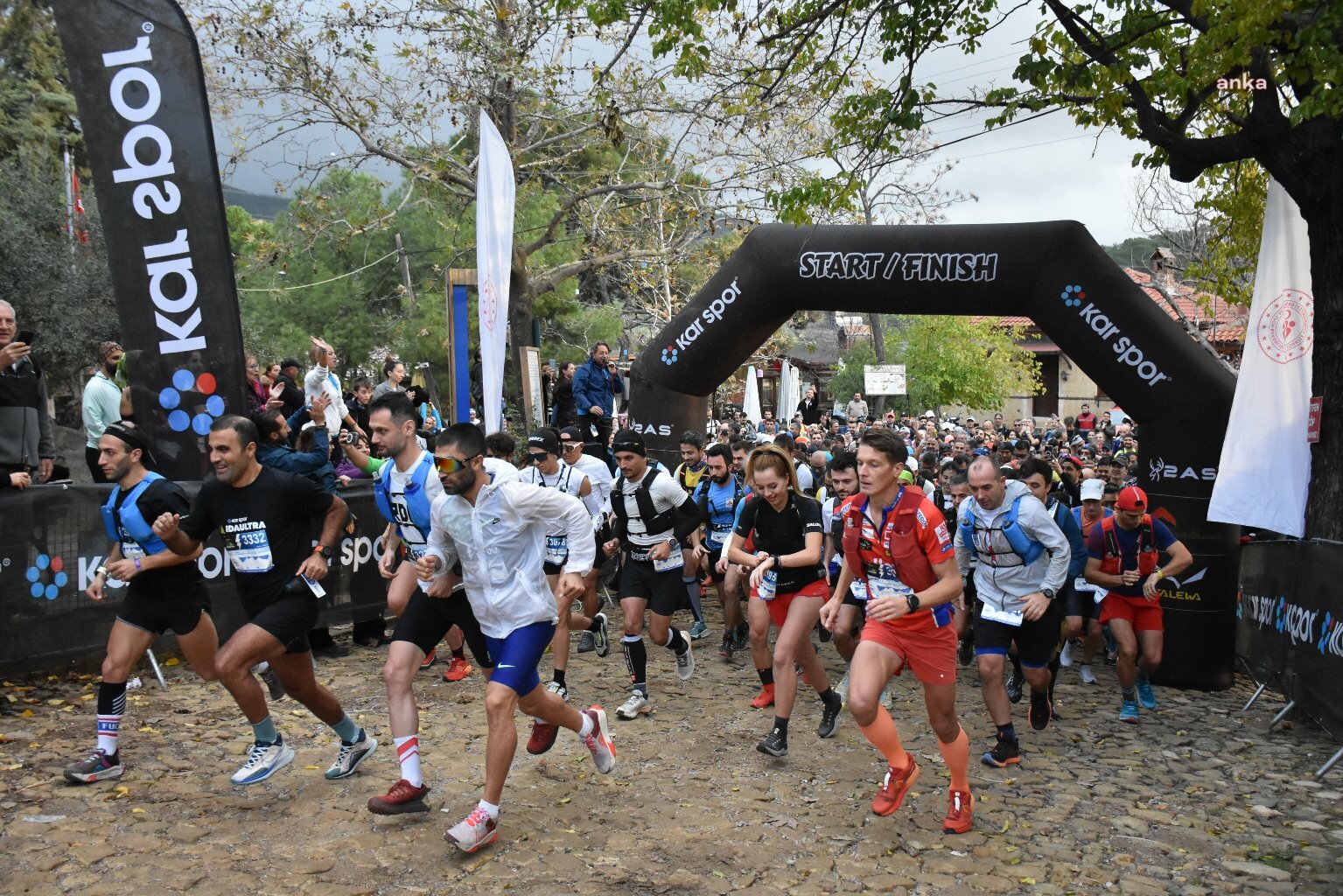 Edremit Belediyesi'nden 8.  Kar Spor İda Ultra Maratonu