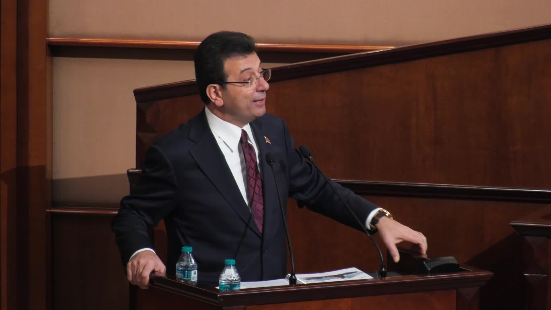 İmamoğlu, AK Parti'li meclis üyesine tepki gösterdi: Millete terörist demeyeceksin, ağzına o lafı kapatırlar, öyle yok